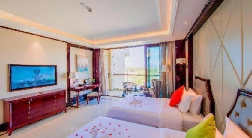 Bed in Jinsha Seaview Hotel Sanya
