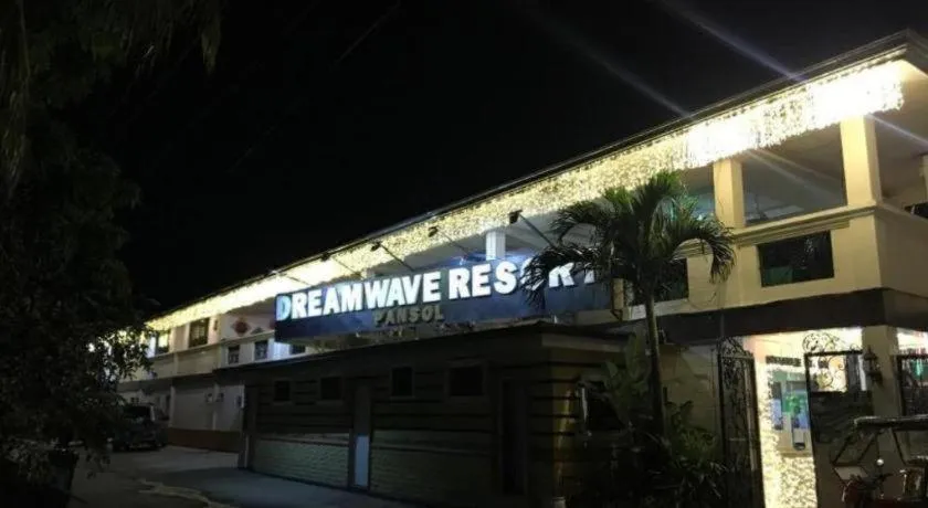 Dreamwave Resort Laguna