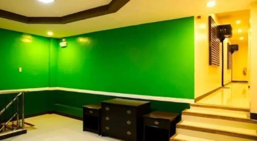 Dreamwave Resort Laguna