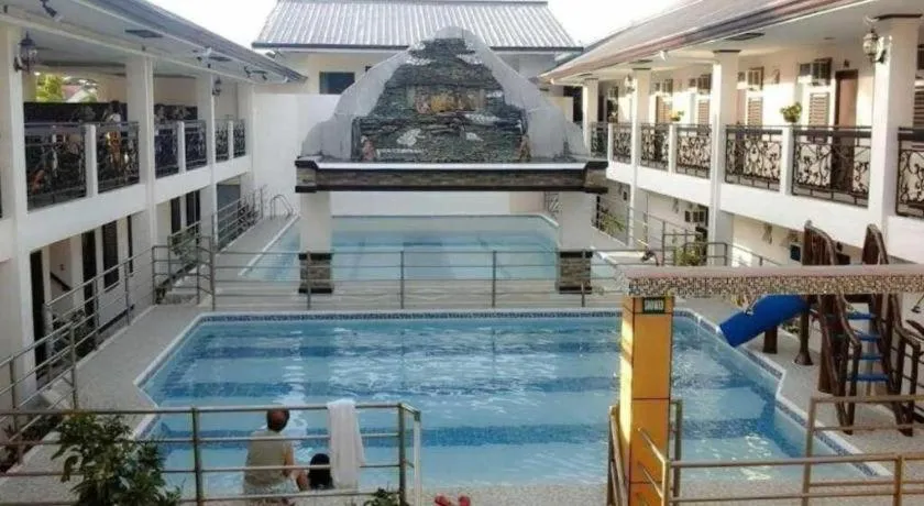 Dreamwave Resort Laguna