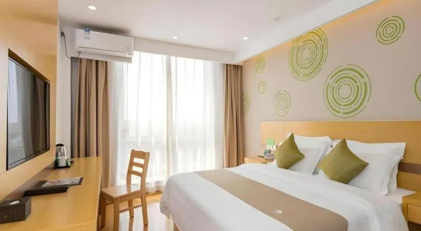 Bed in GreenTree Inn Qufu High Speed Railway Station