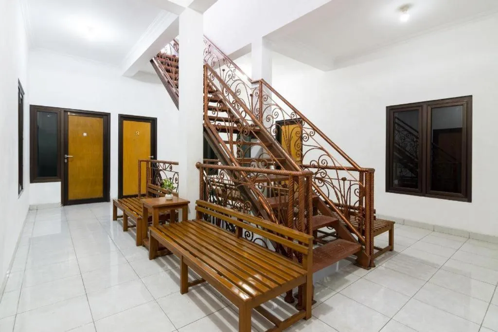 OYO 1242 Penginapan RB Syariah