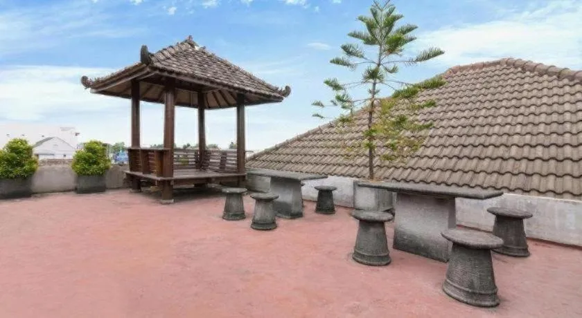 OYO 1242 Penginapan RB Syariah