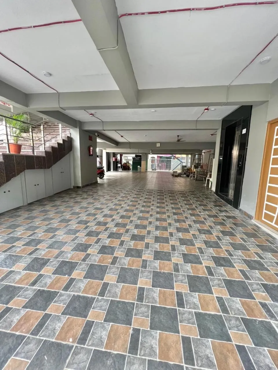 Property building in Hotel Sunlight