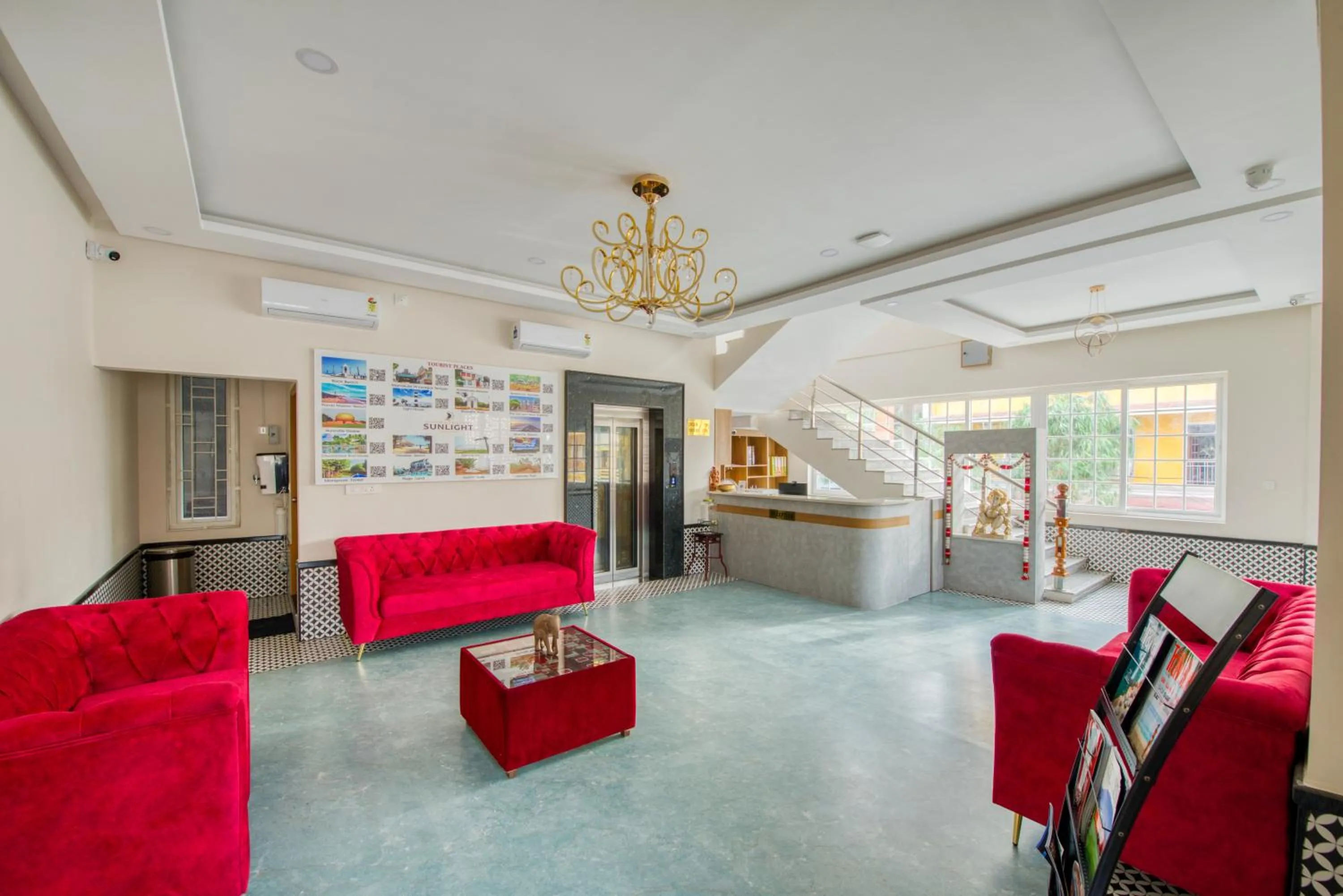Lobby or reception in Hotel Sunlight