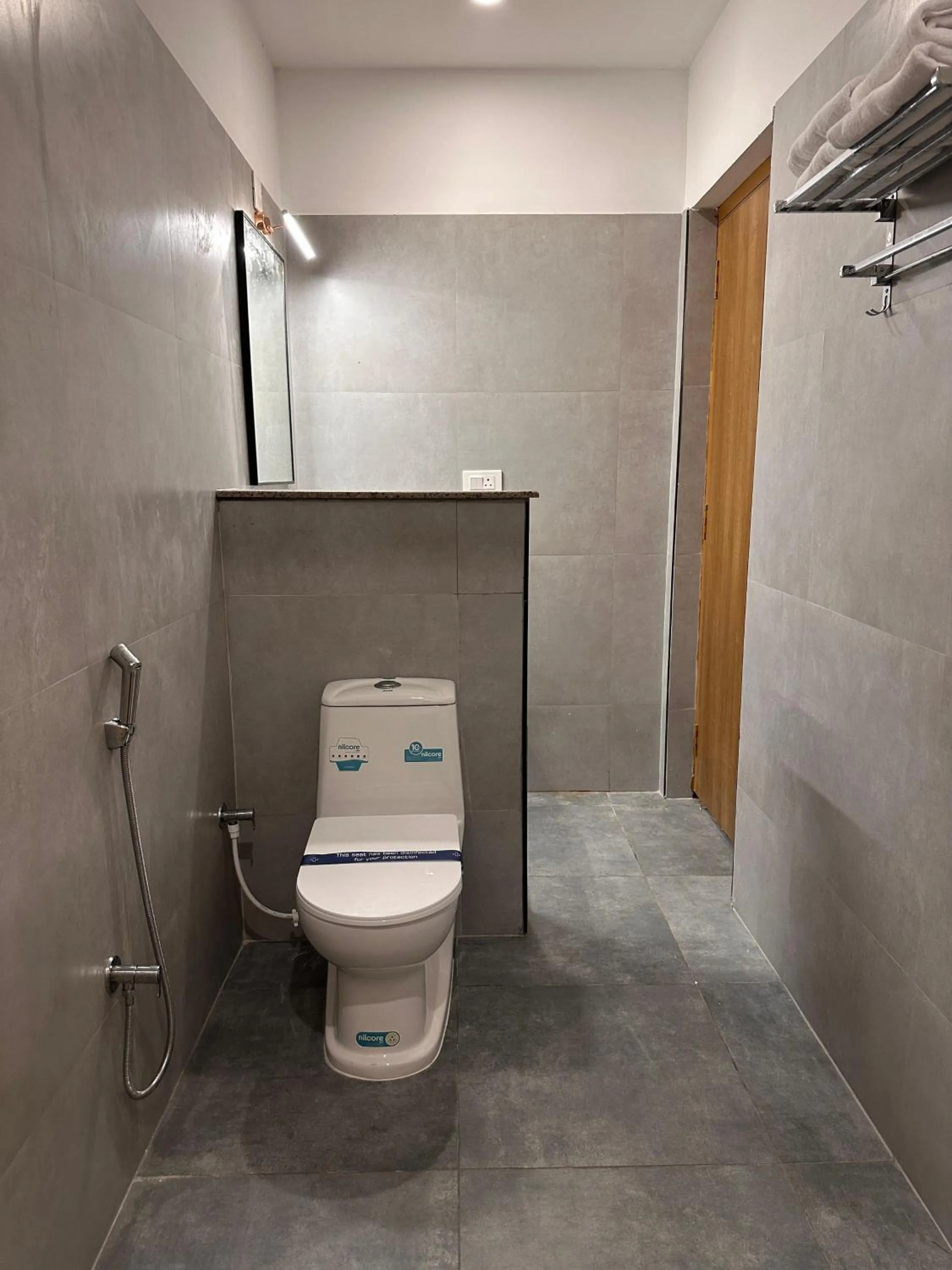 Toilet in Hotel Sunlight