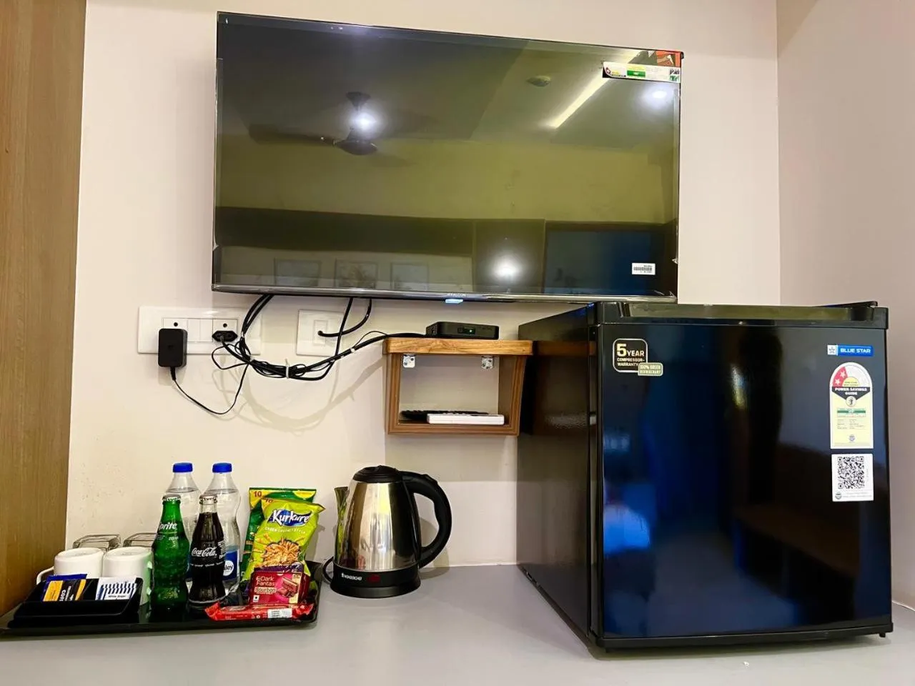 Food and drinks in Hotel Sunlight