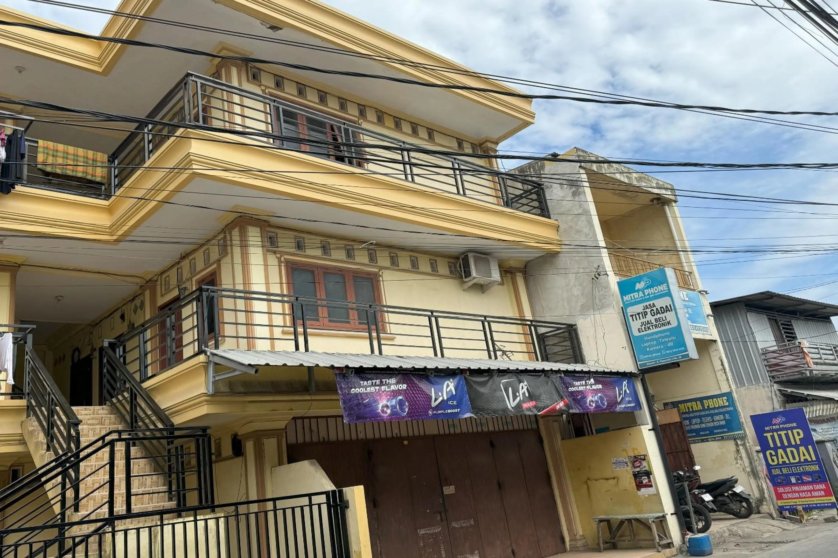 Facade/entrance in Hotel O Kos Rian