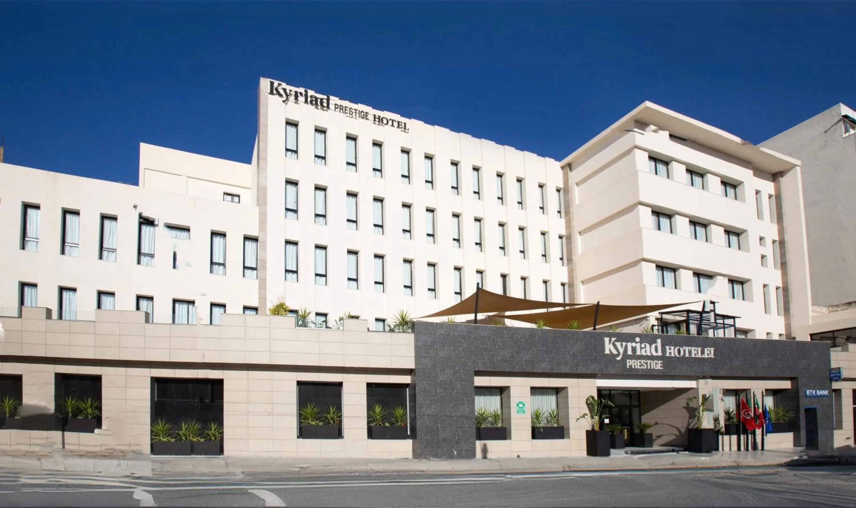 Property building in Kyriad Prestige City Center Tunis
