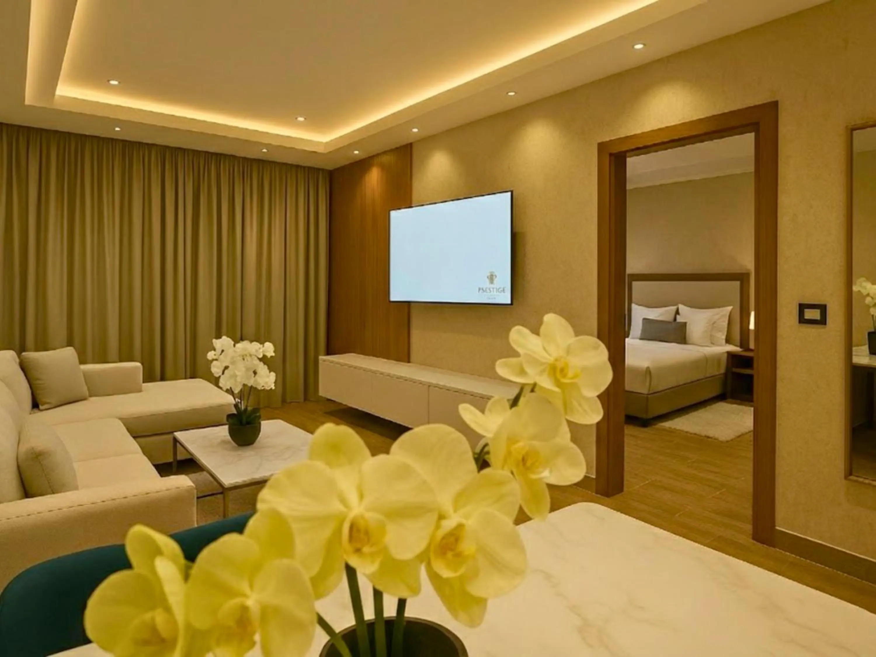 Living room, Bed in Kyriad Prestige City Center Tunis