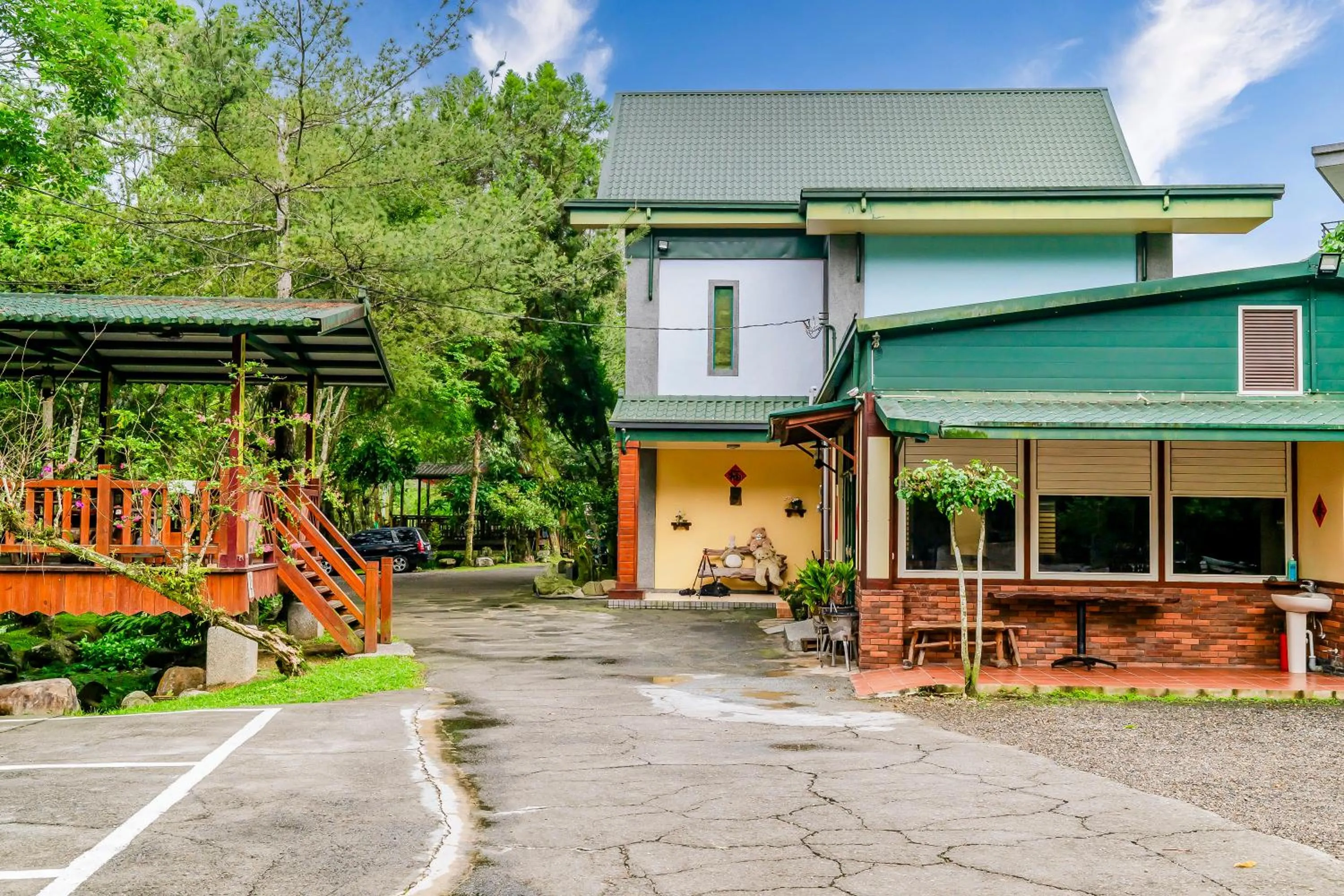 Property building in Green House