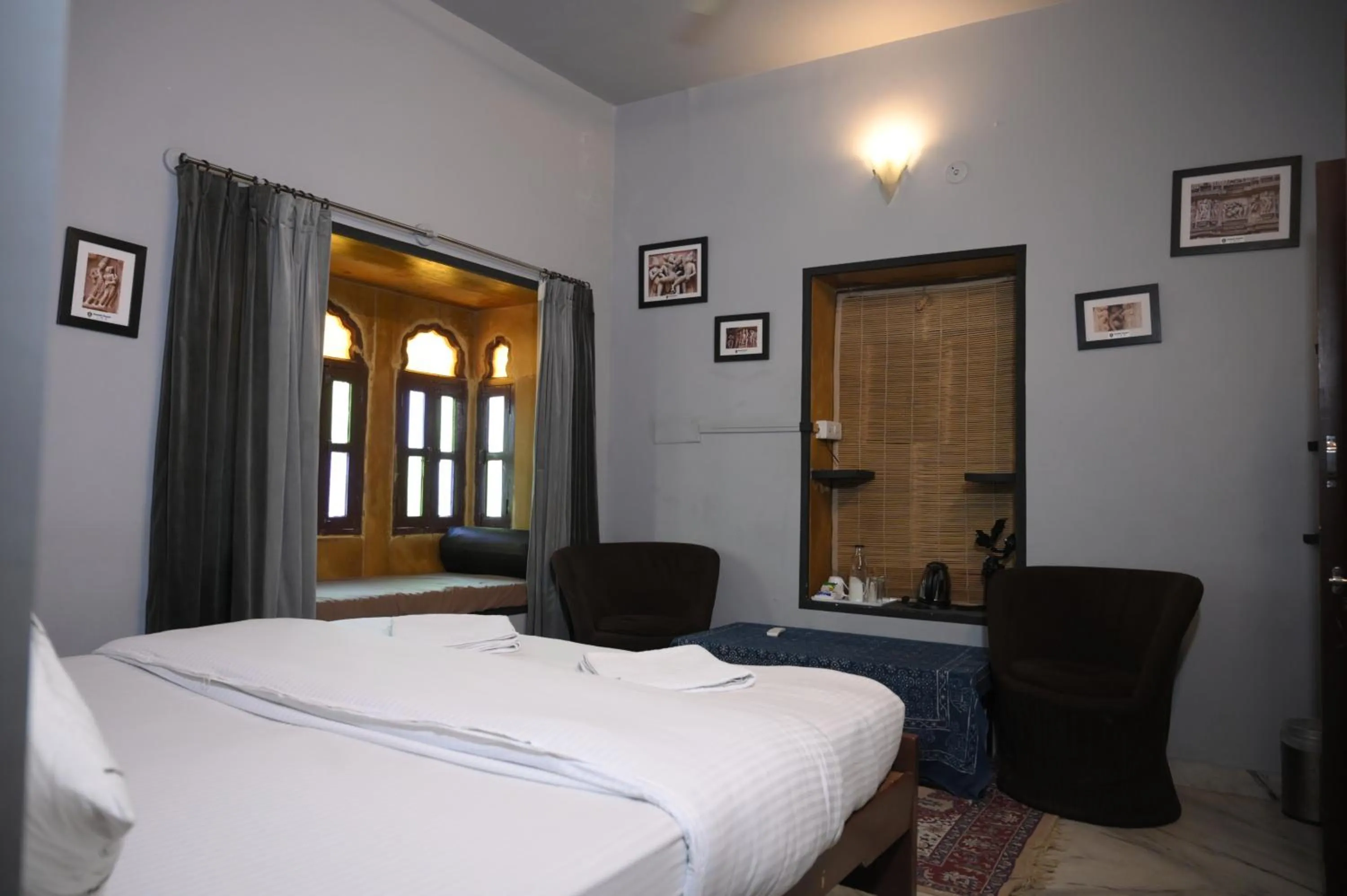 Seating area, Bed in Hostel Vostel