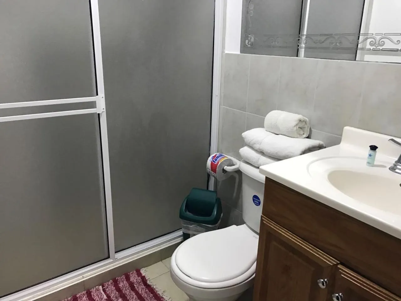 Bathroom in Caribbean Island Hotel piso 1