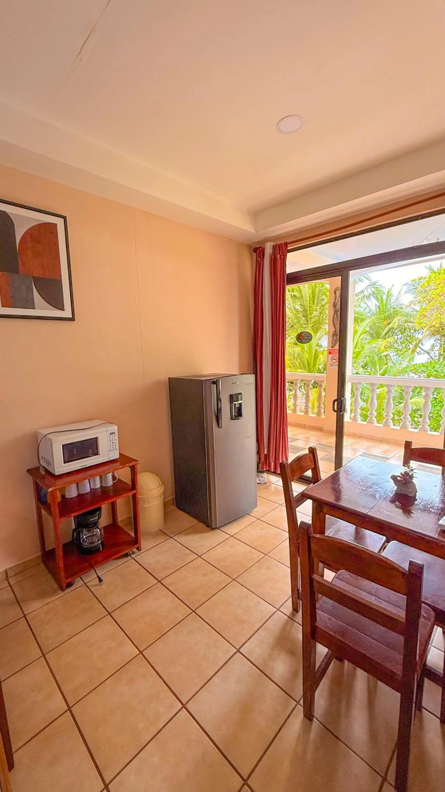 Balcony/Terrace in Hotel Beachfront Vista Hermosa