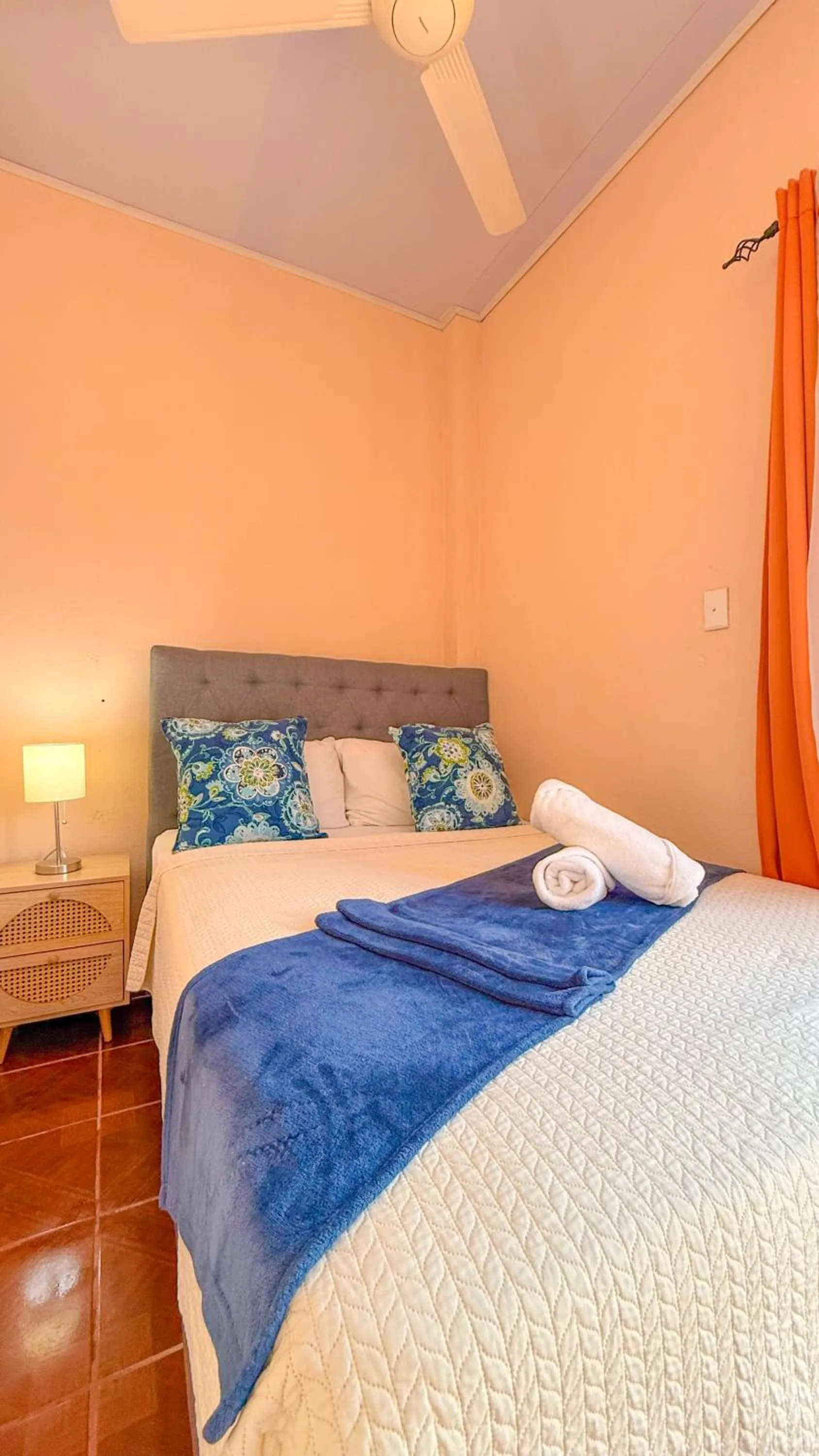 Bed in Hotel Beachfront Vista Hermosa