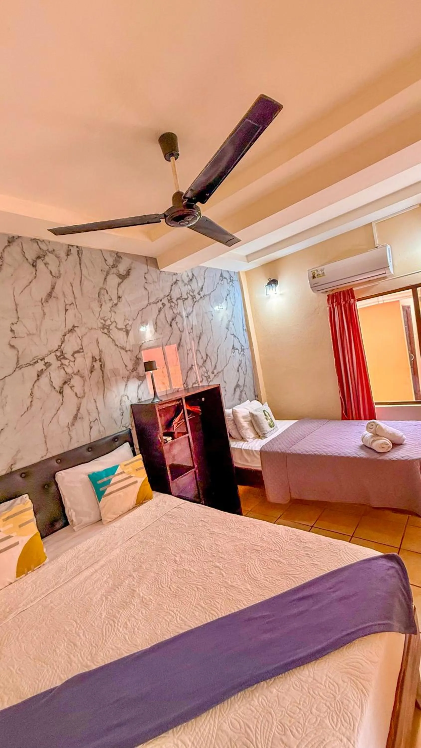 Bedroom, Bed in Hotel Beachfront Vista Hermosa