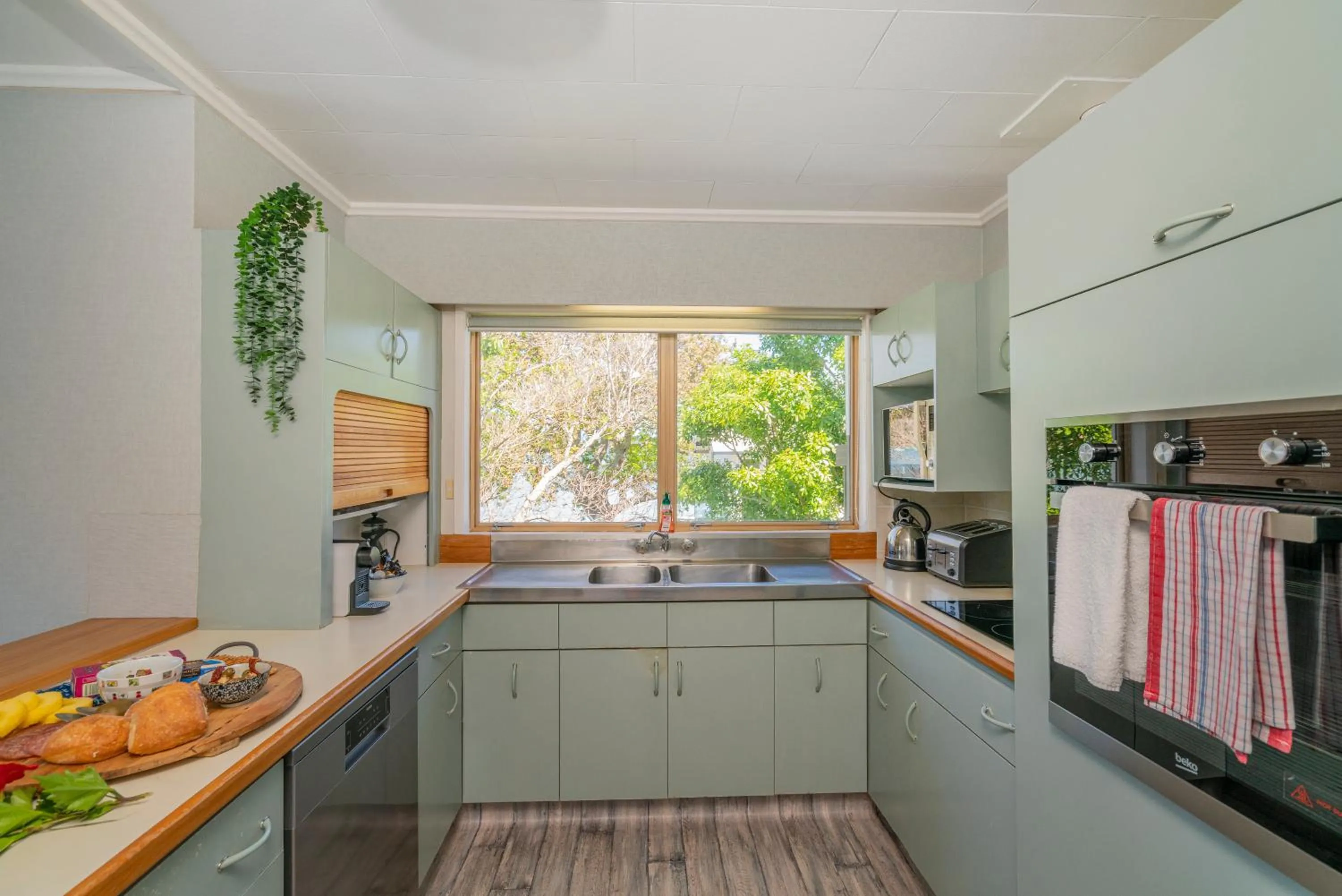 Oceans 88 Whitianga Coastal Suites