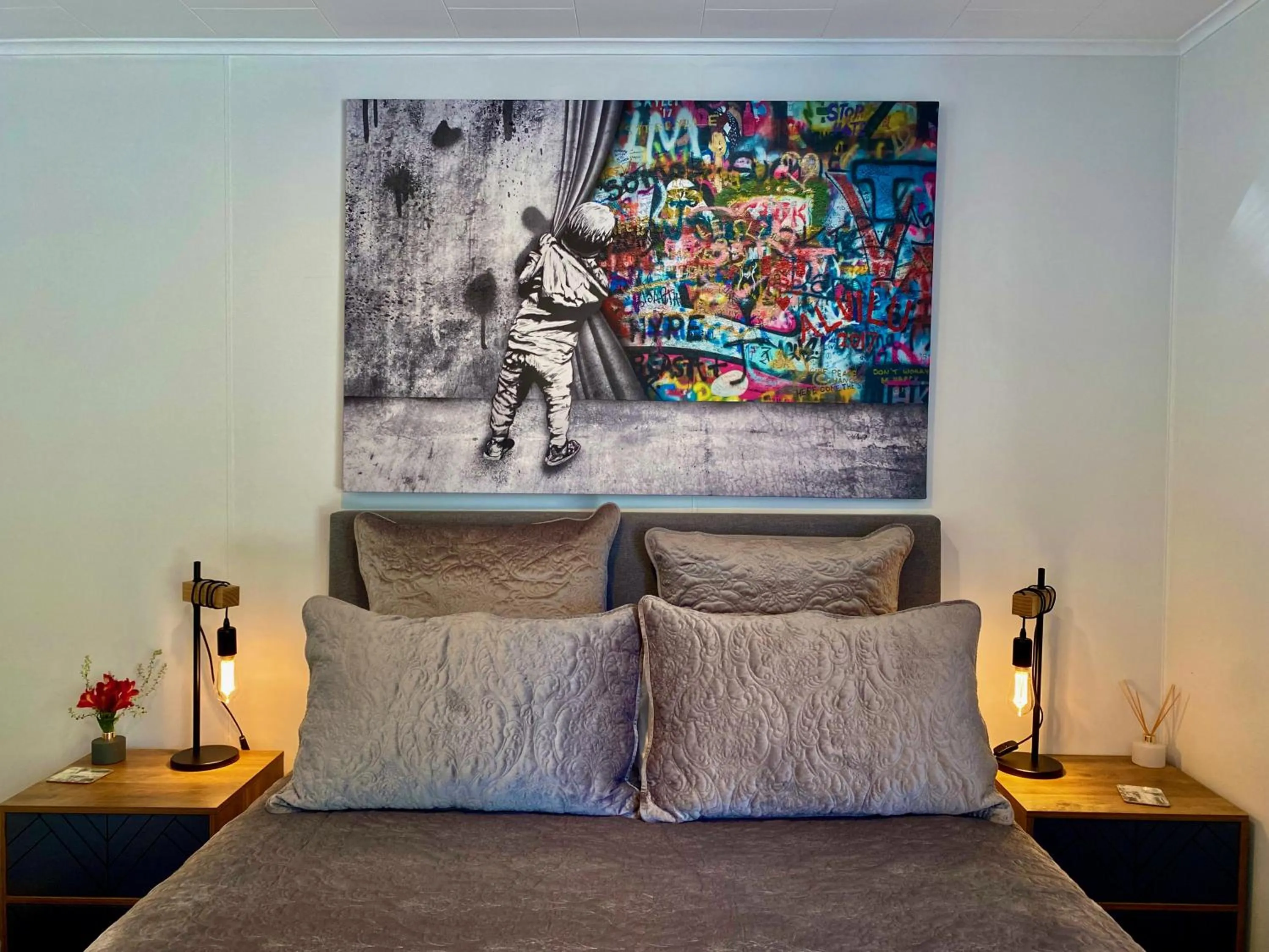 Bed in Oceans 88 Whitianga Coastal Suites