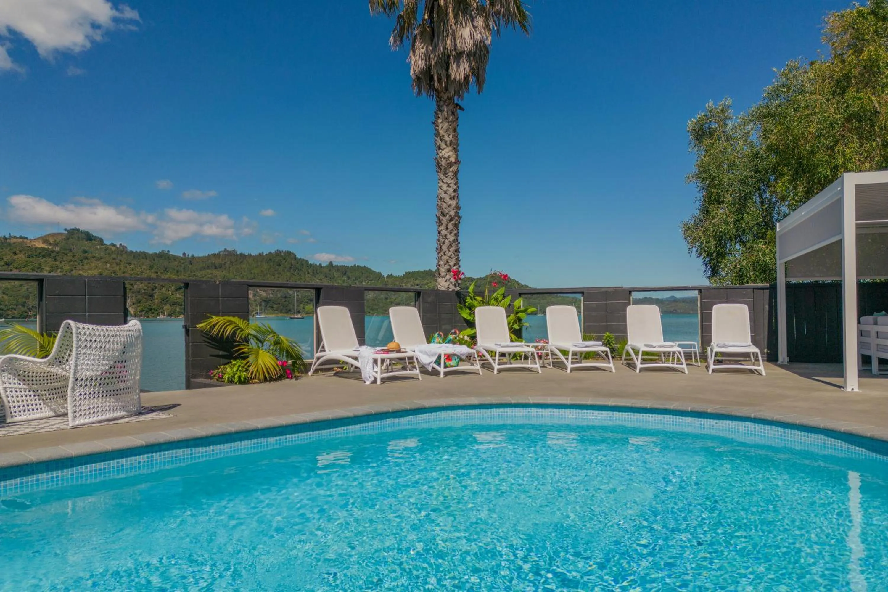 Oceans 88 Whitianga Coastal Suites