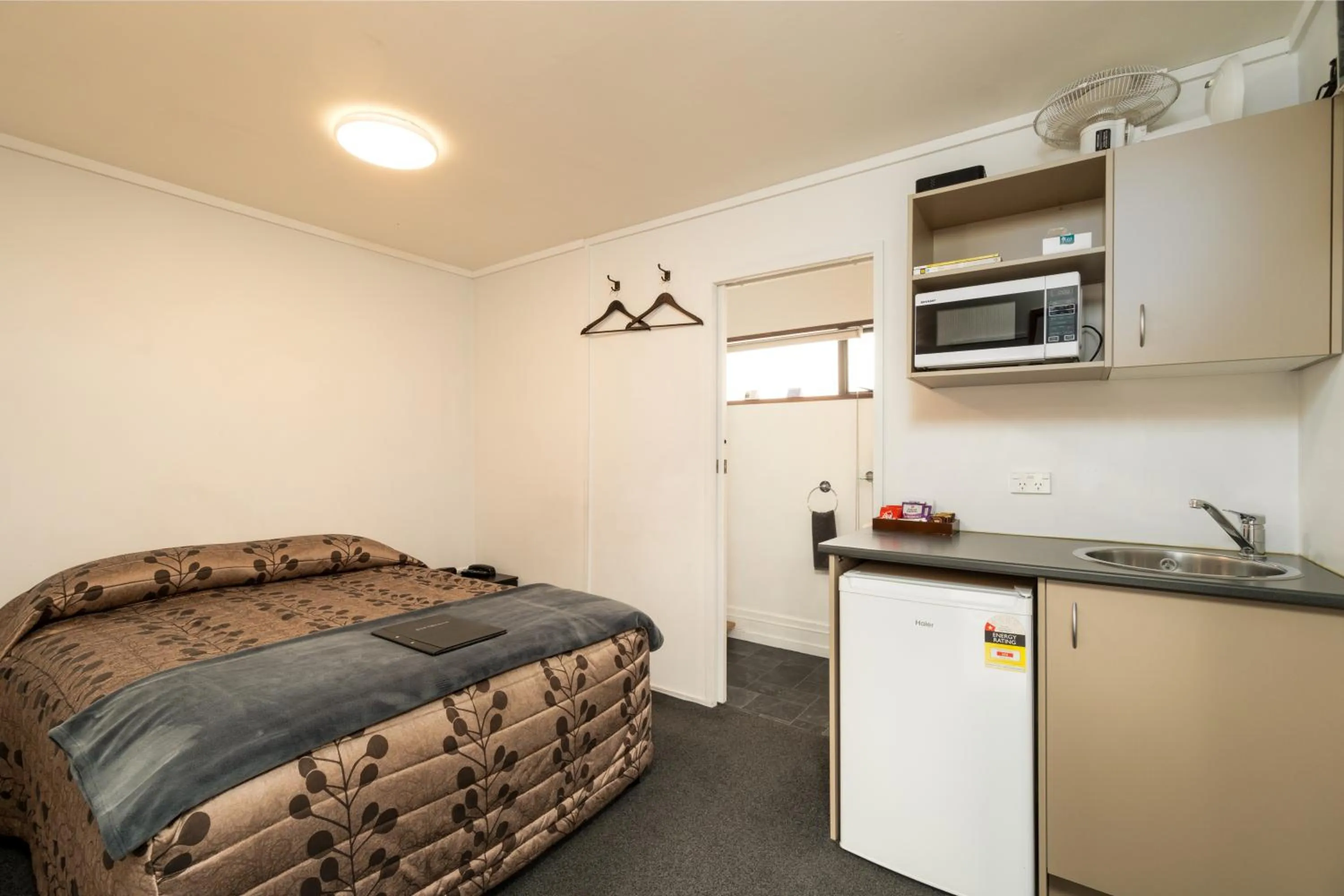 Centennial Court Hotel