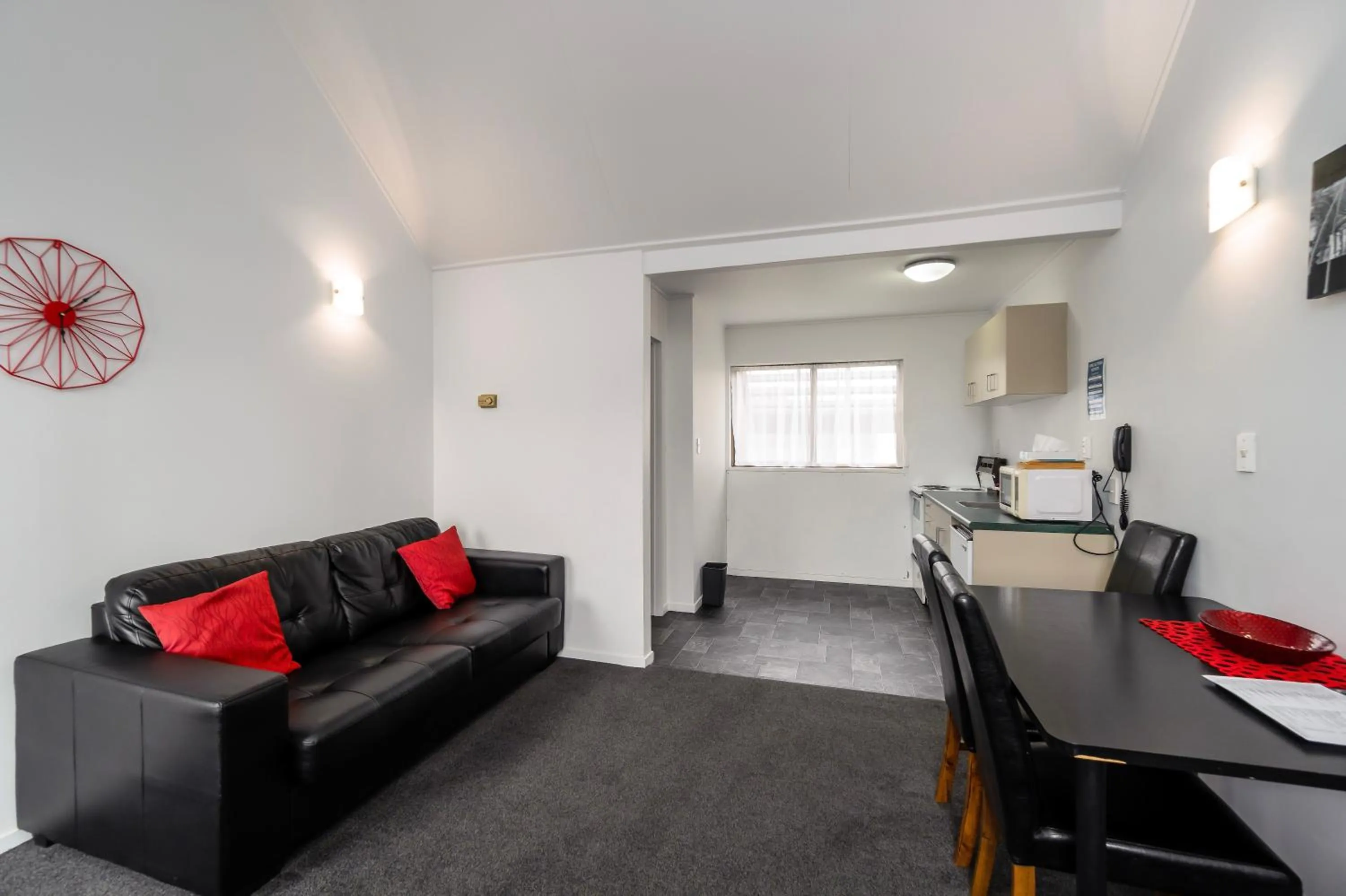 Centennial Court Hotel