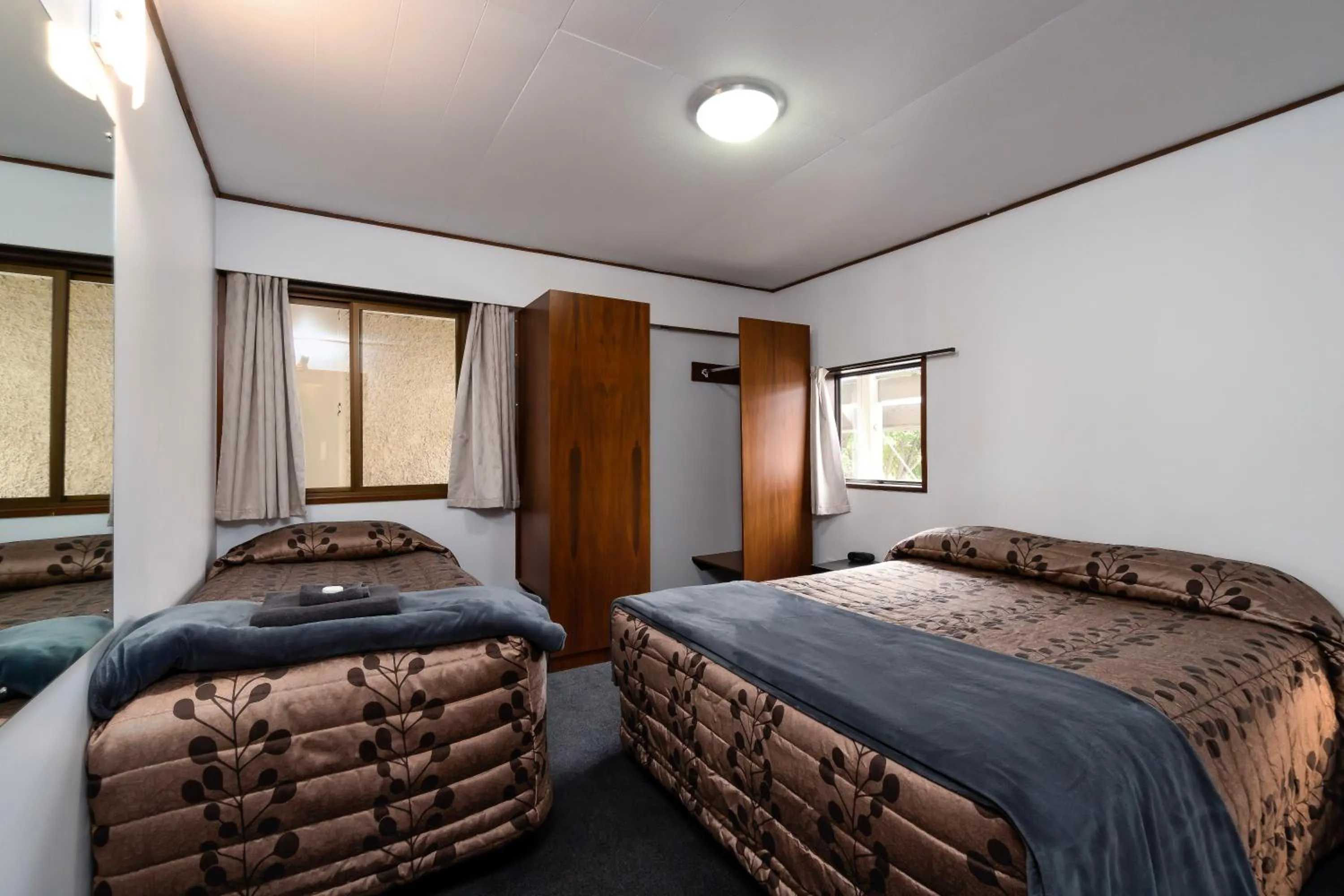 Bed in Centennial Court Hotel