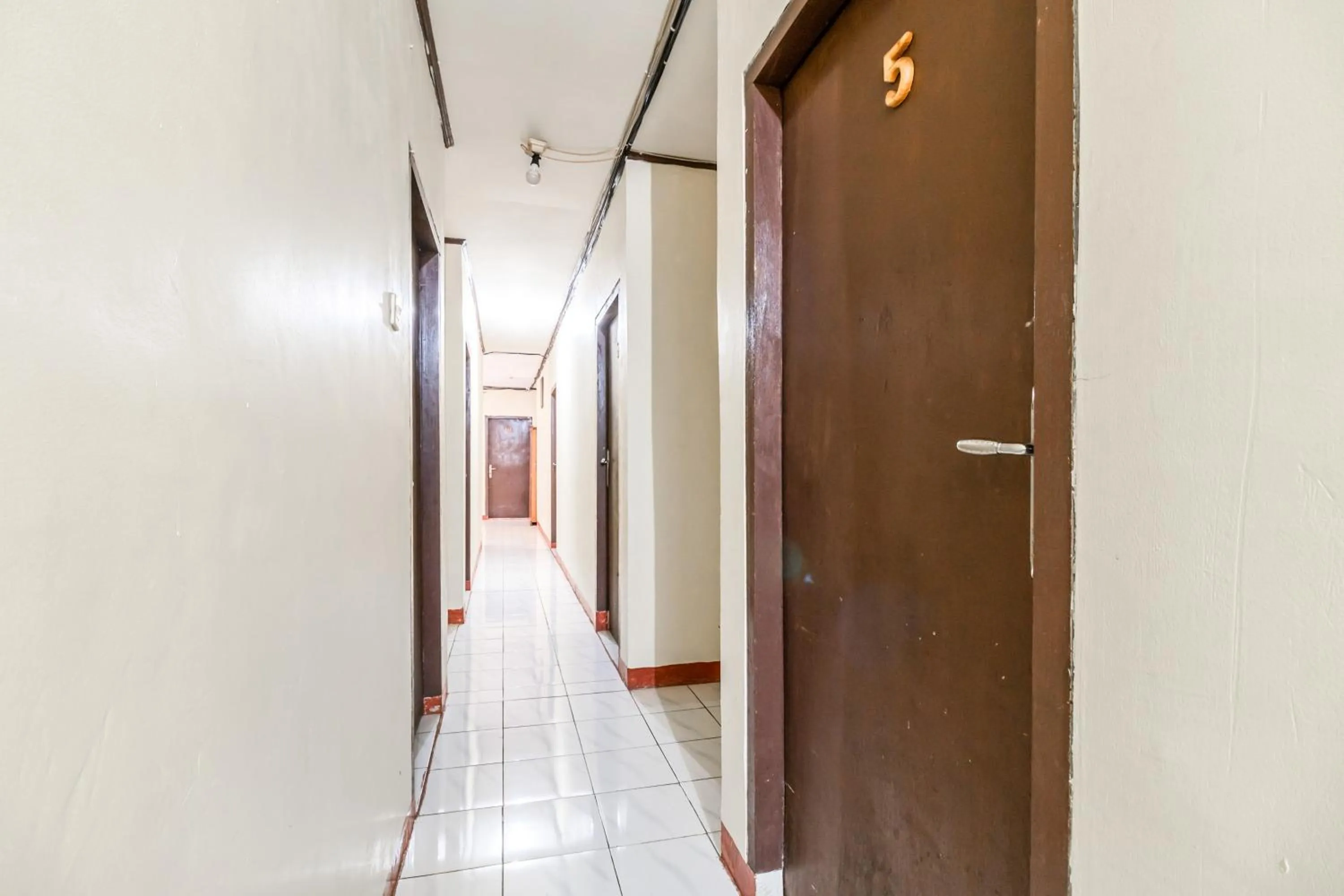 Property building in RedDoorz near Pondok Indah Water Park