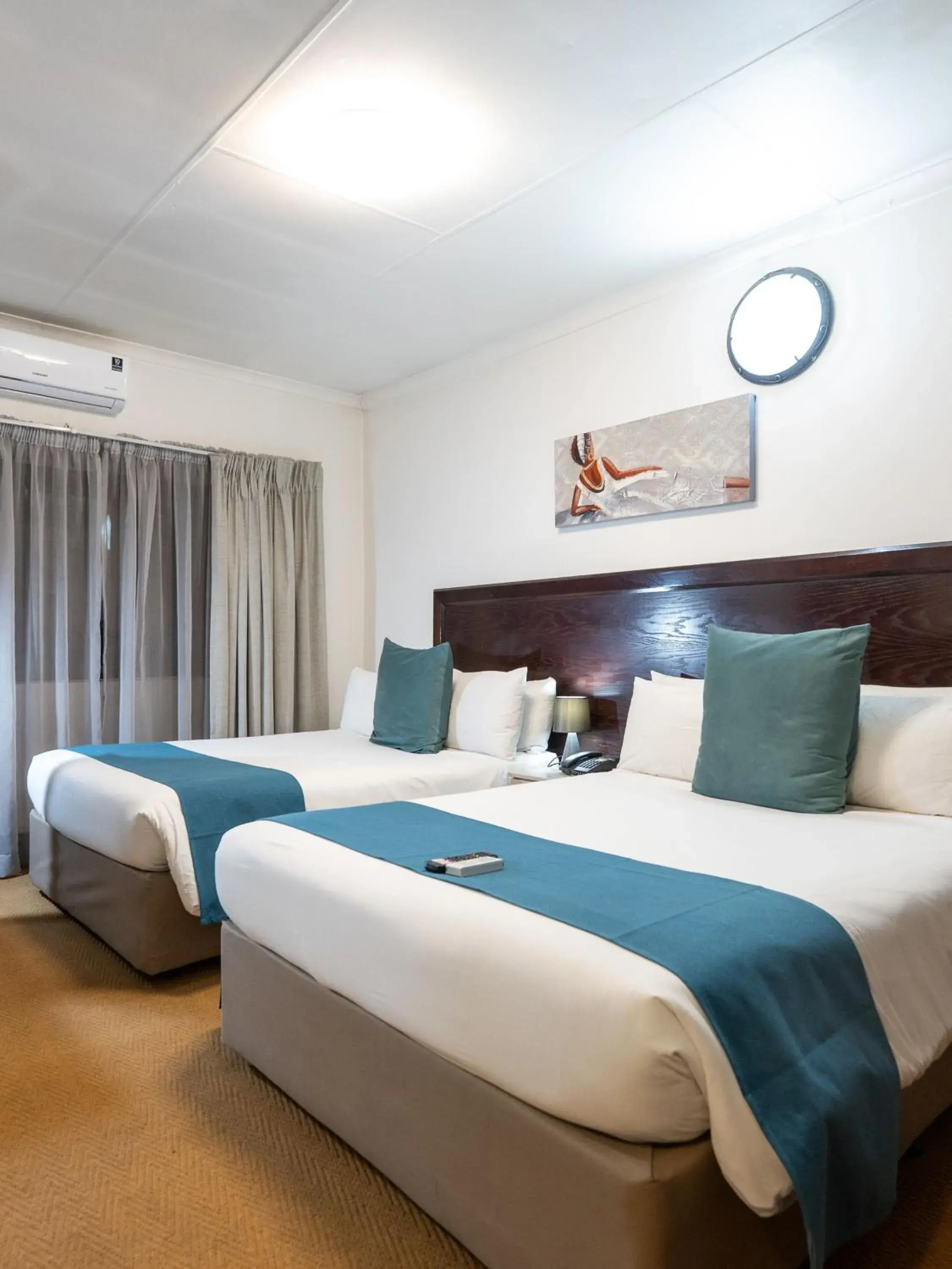 Two-Bedroom Apartment - single occupancy in ANEW Hotel & Convention Centre OR Tambo Johannesburg Two-Bedroom Apartment - single occupancy in ANEW Hotel & Convention Centre OR Tambo Johannesburg