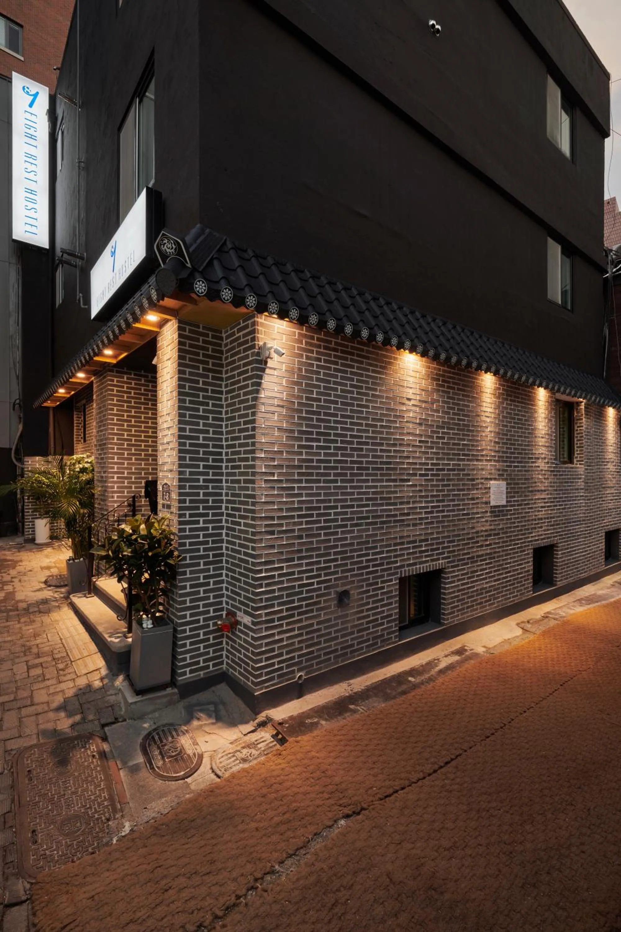 Property building in Eight Rest Hostel Myeongdong