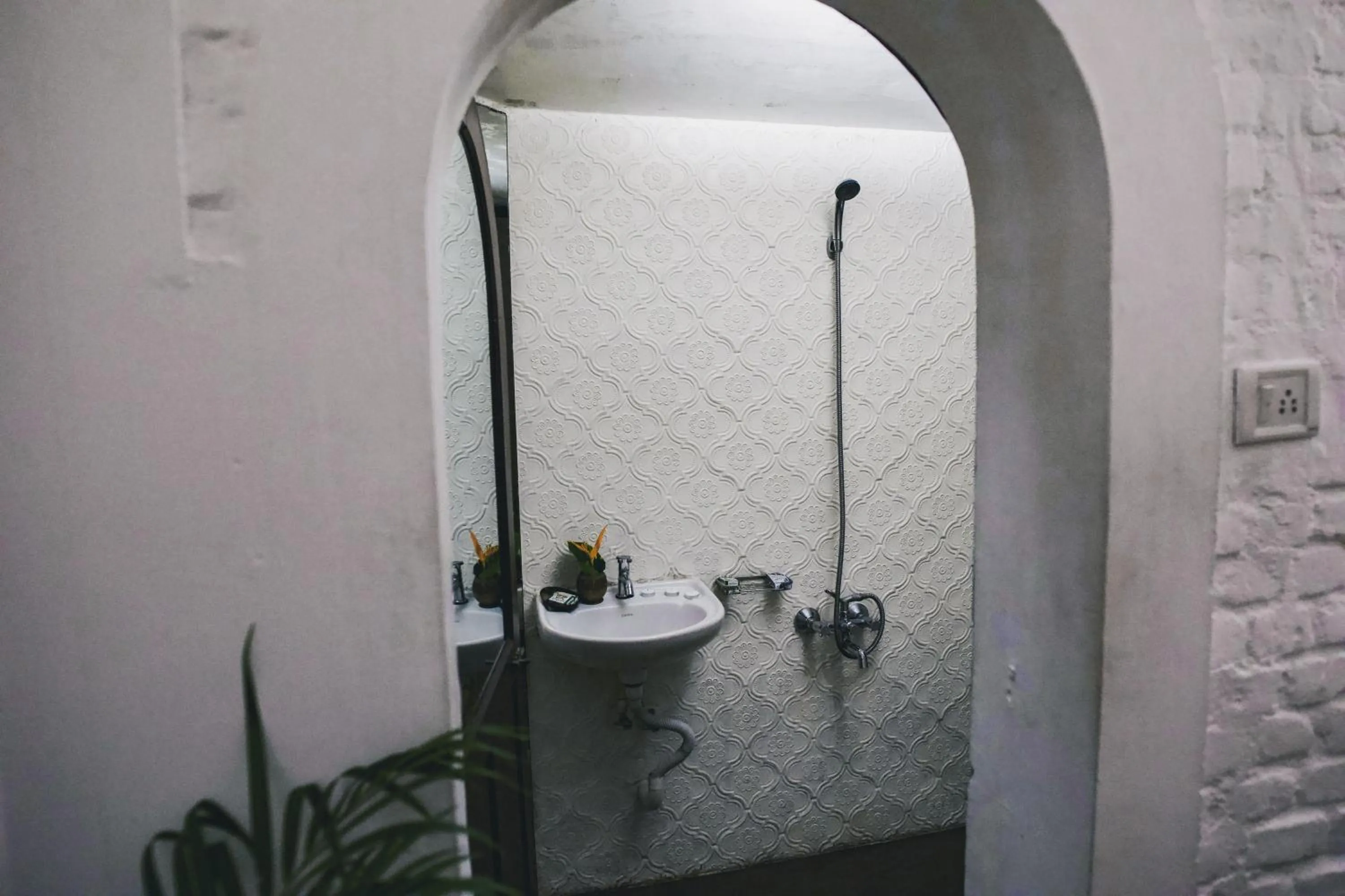 Bathroom in InDa hotel