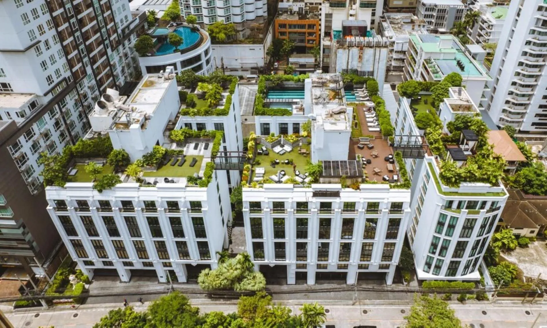 Property building in Mövenpick Hotel Sukhumvit 15 Bangkok