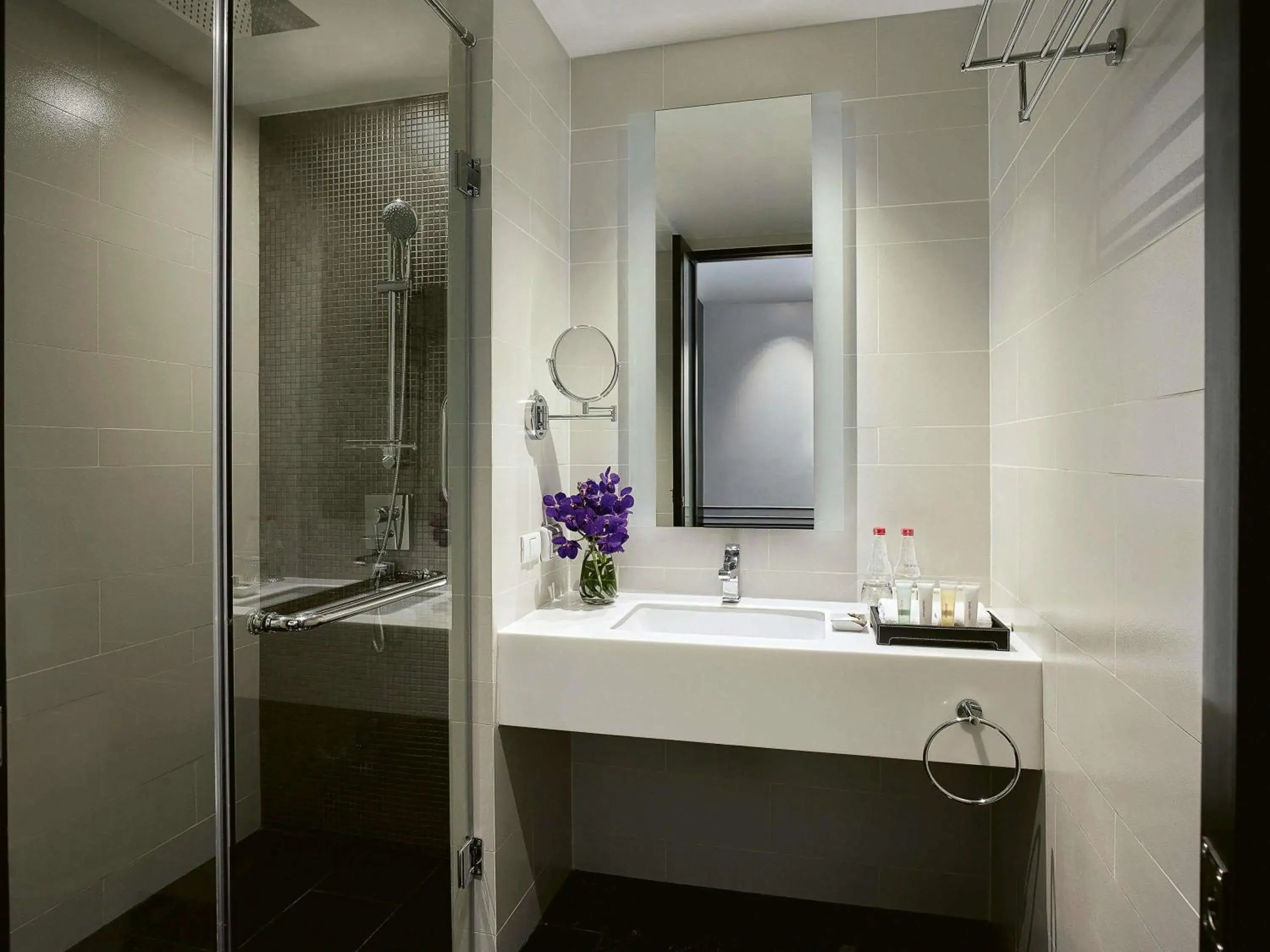 Superior Twin Room in Mövenpick Hotel Sukhumvit 15 Bangkok Superior Twin Room in Mövenpick Hotel Sukhumvit 15 Bangkok