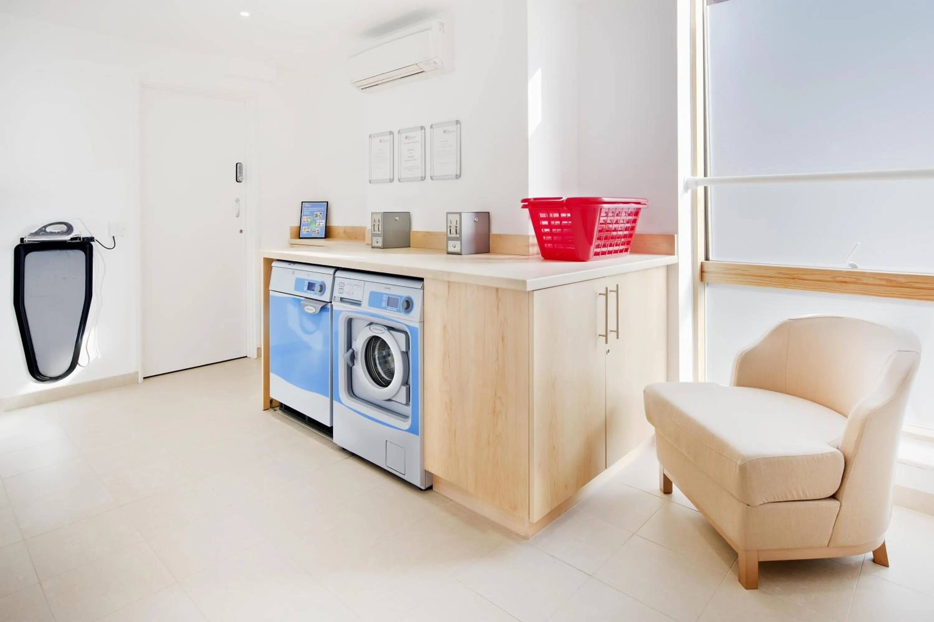 Property building in Hilton Garden Inn Bristol City Centre