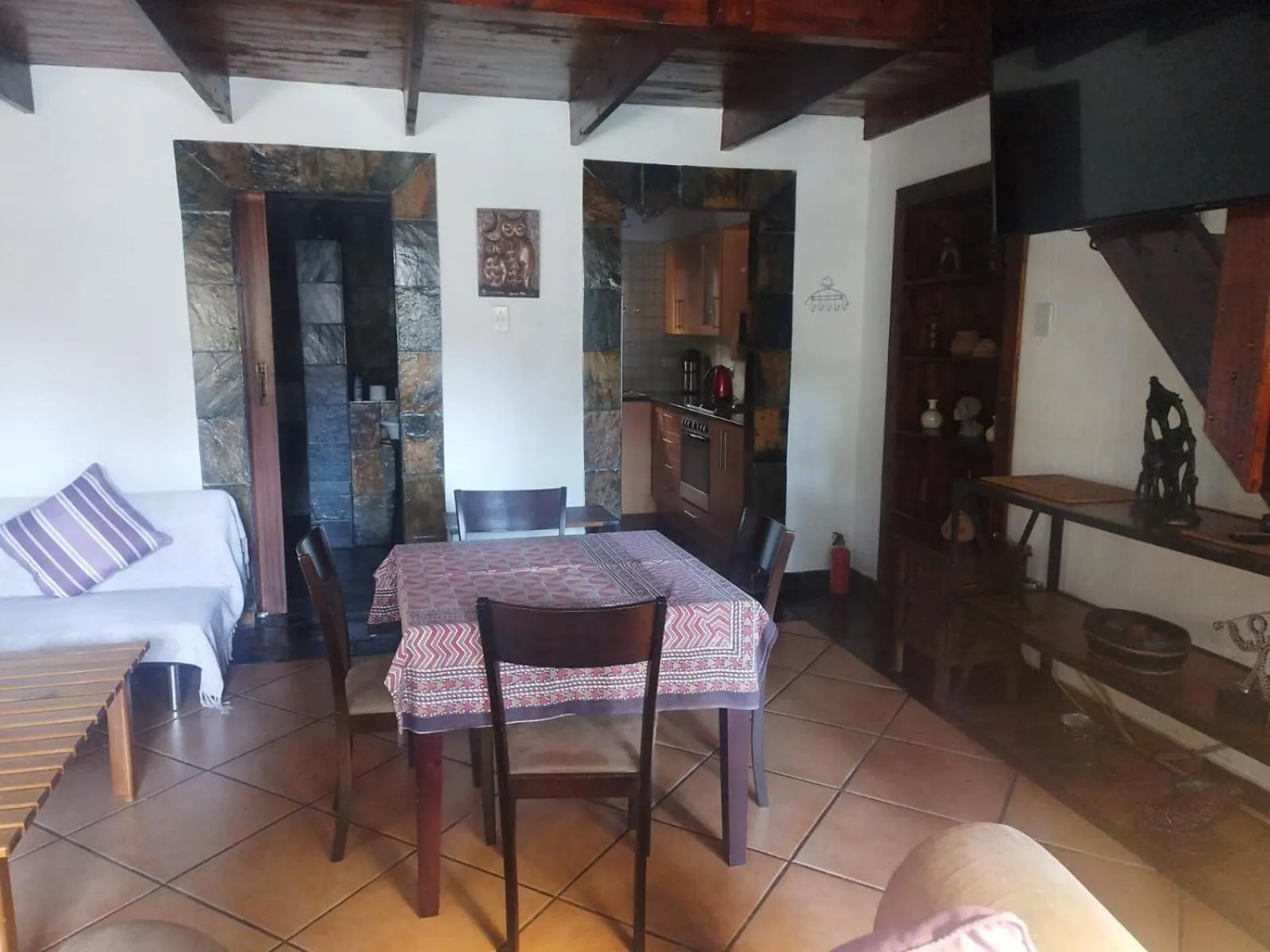 Bed in Six Valk Avenue Guest House