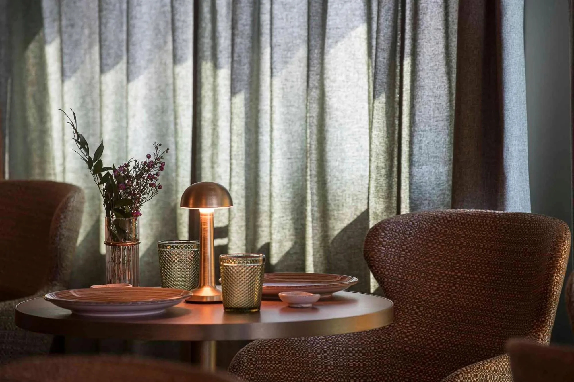 Lounge or bar in Columbus Urban Resort