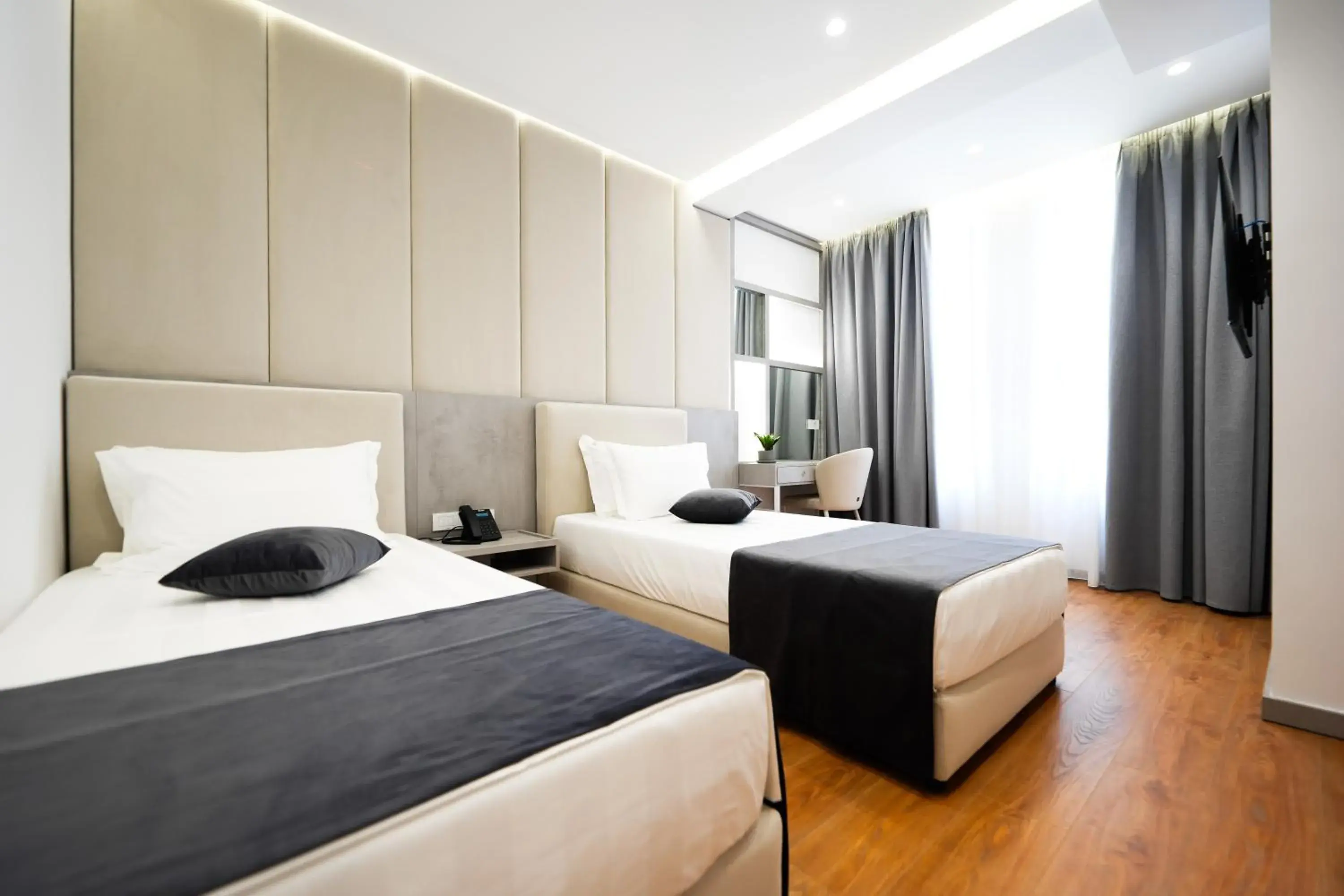 Twin Room in Naos Luxury Hotel Twin Room in Naos Luxury Hotel