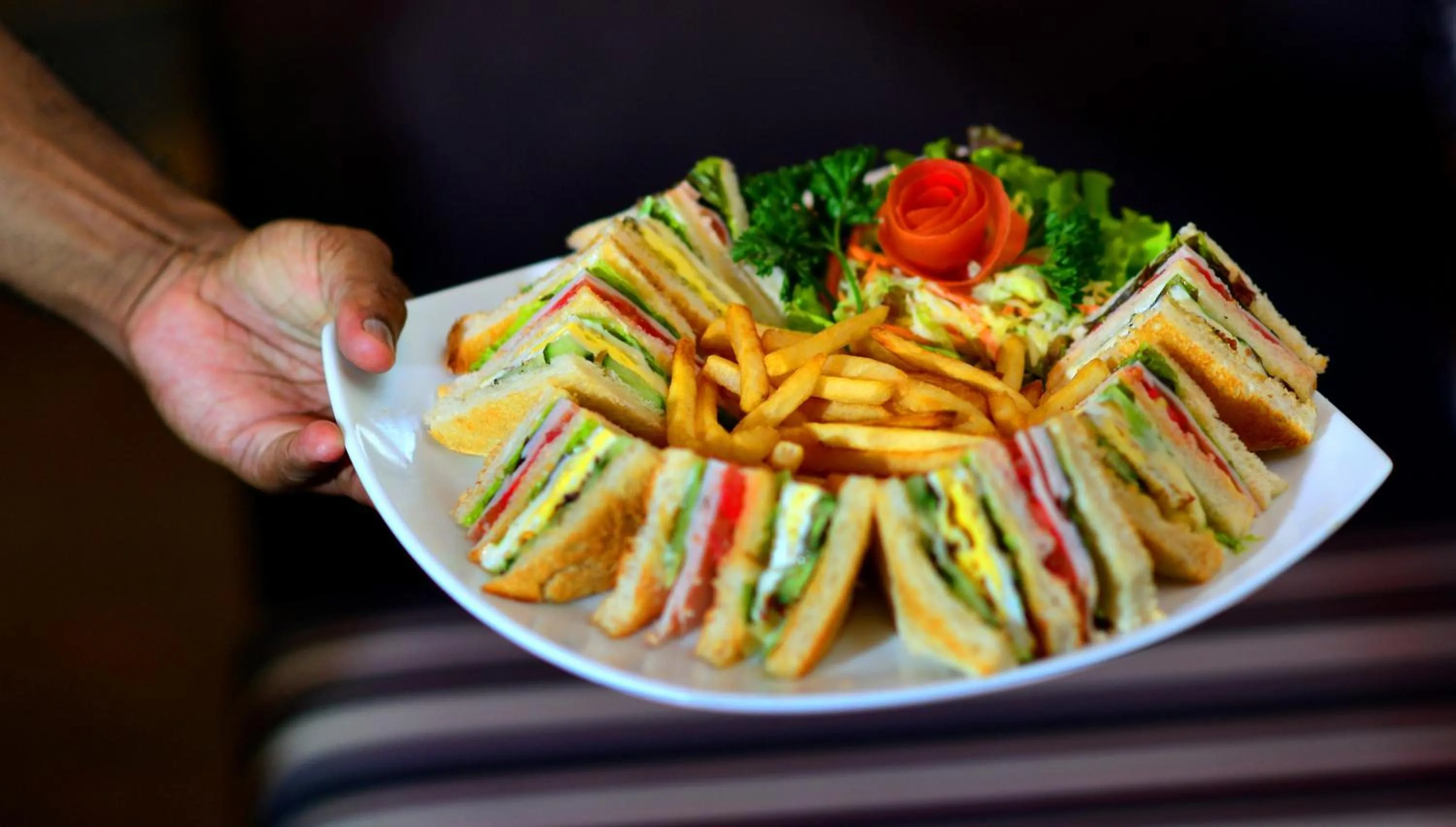 Lunch in Tropical Retreat