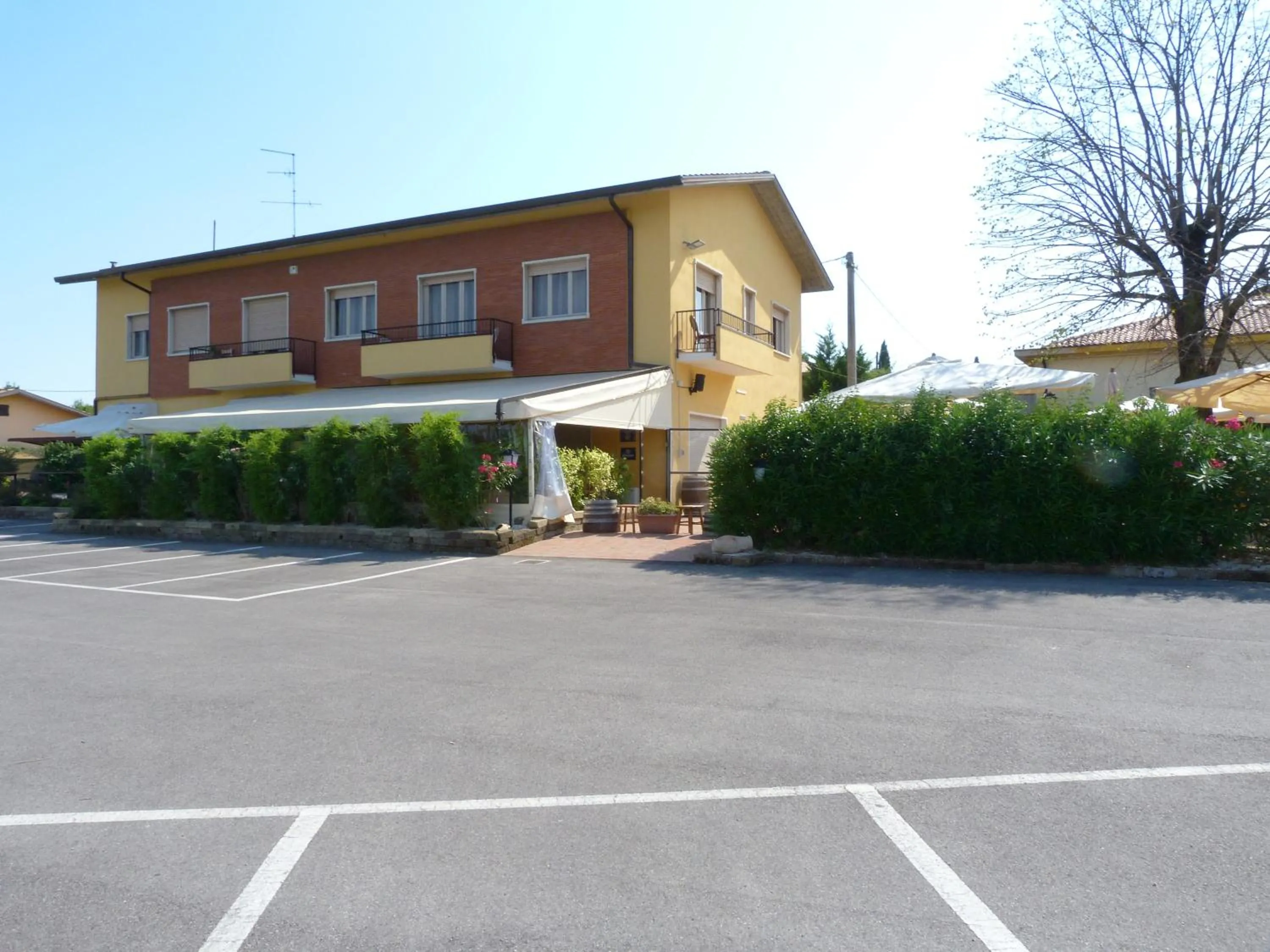 Restaurant/places to eat in Le Colline del Garda