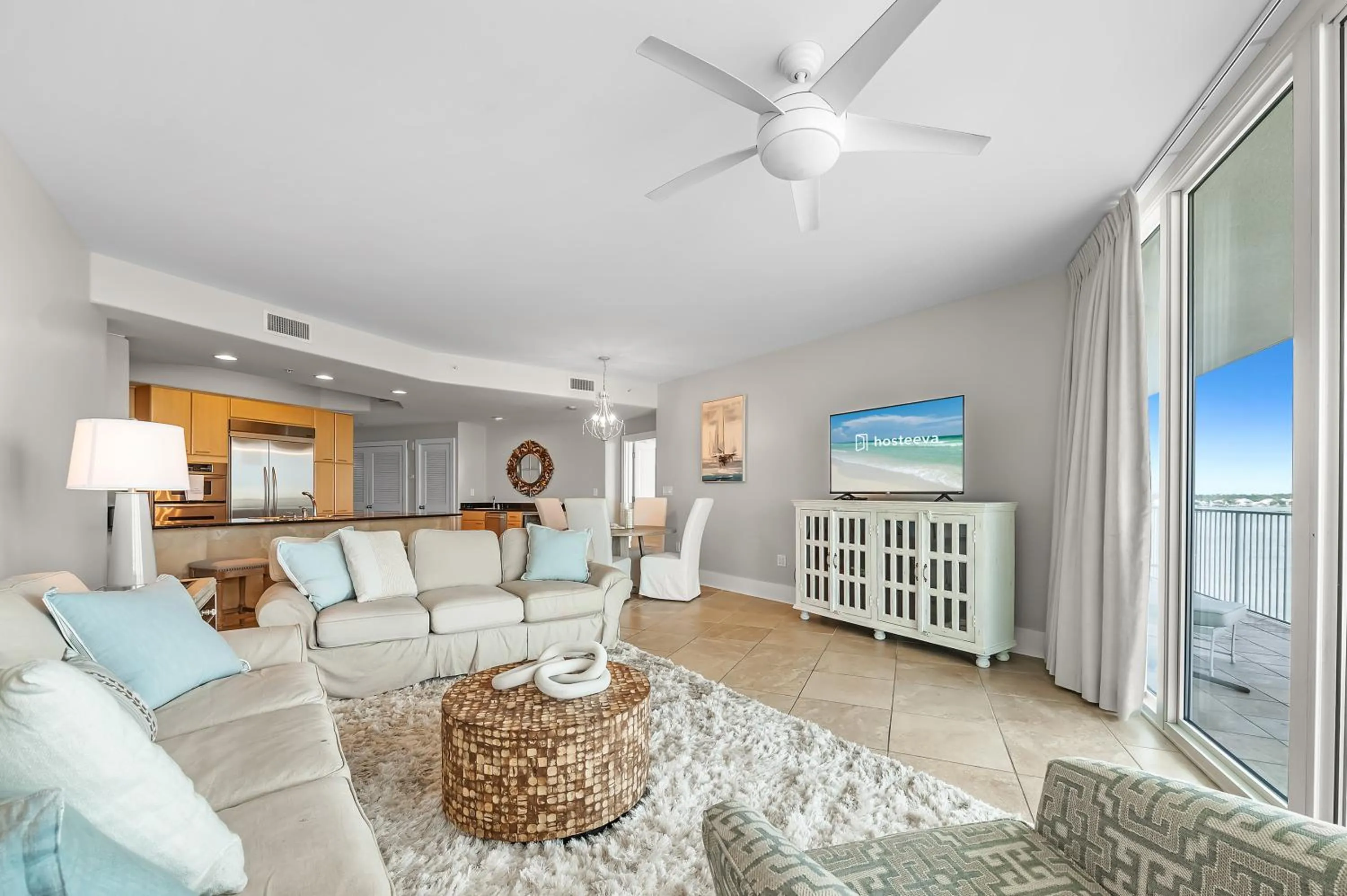 Living room in Caribe Resort by Hosteeva