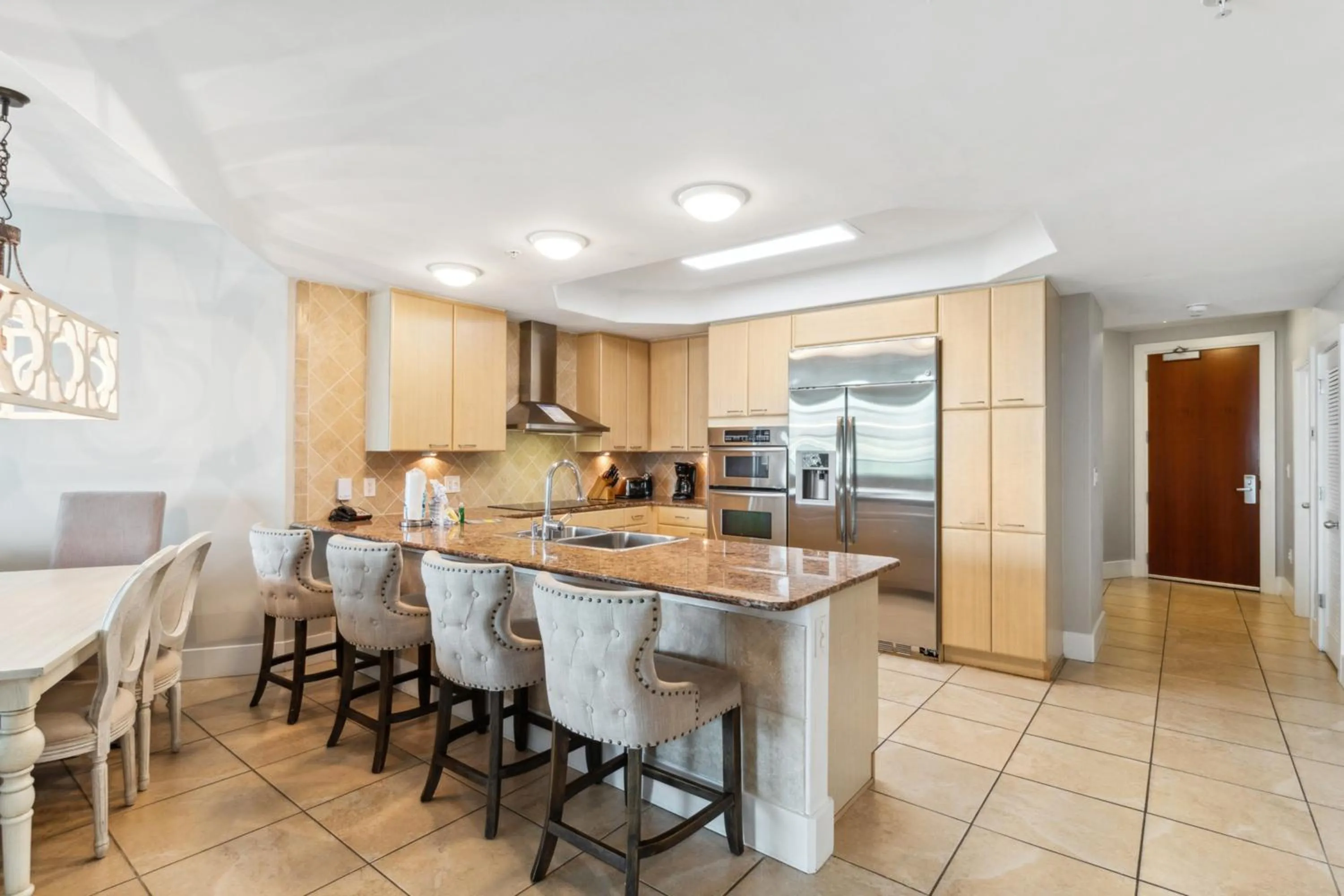 Kitchen or kitchenette in Caribe Resort by Hosteeva