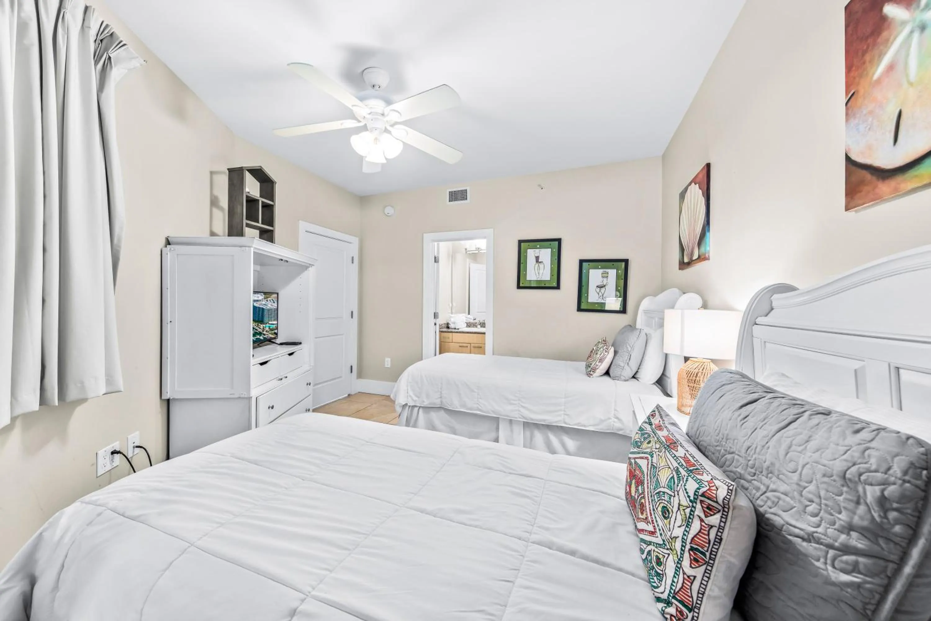 Bedroom, Bed in Caribe Resort by Hosteeva