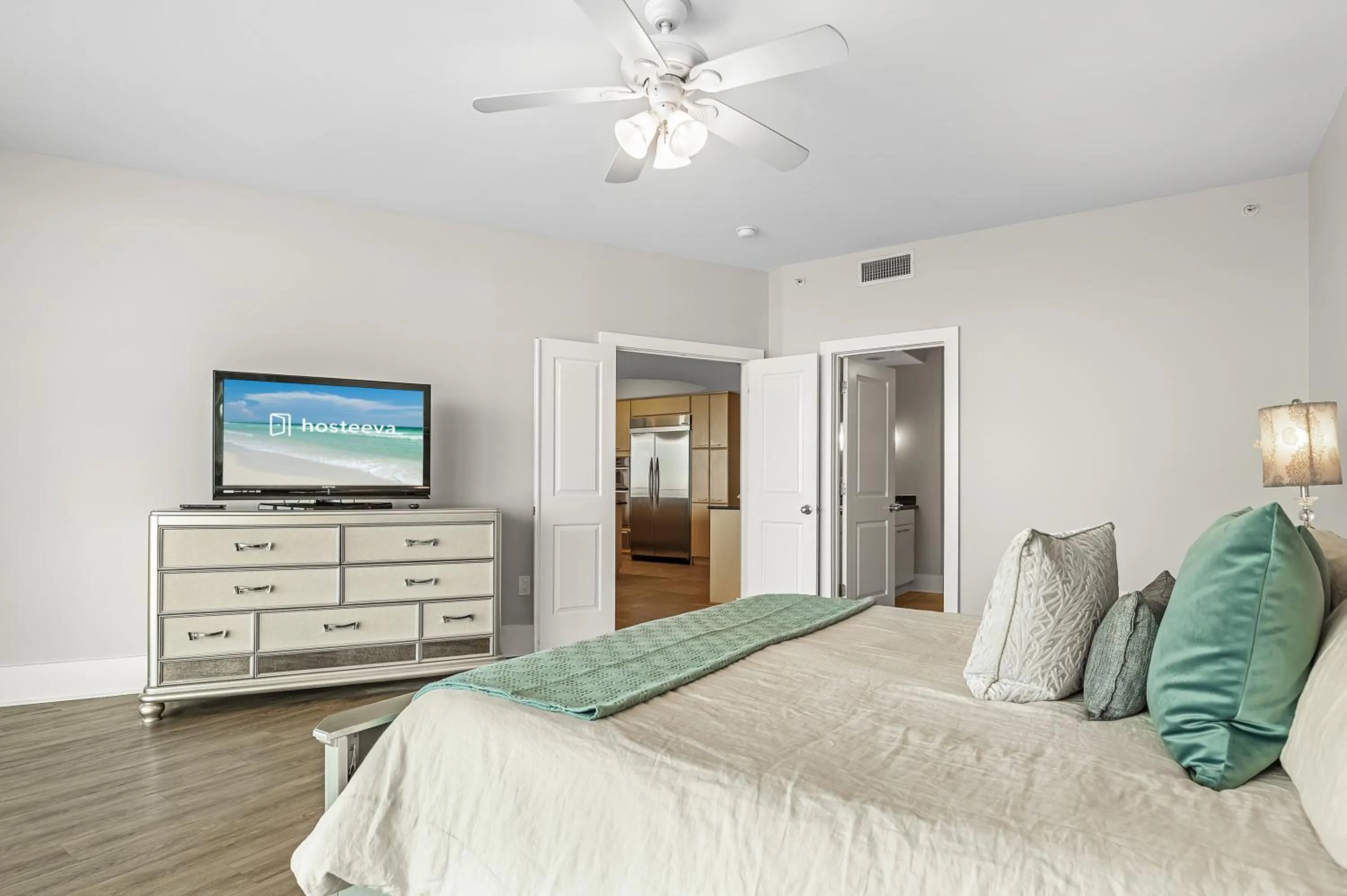 Bedroom, Bed in Caribe Resort by Hosteeva