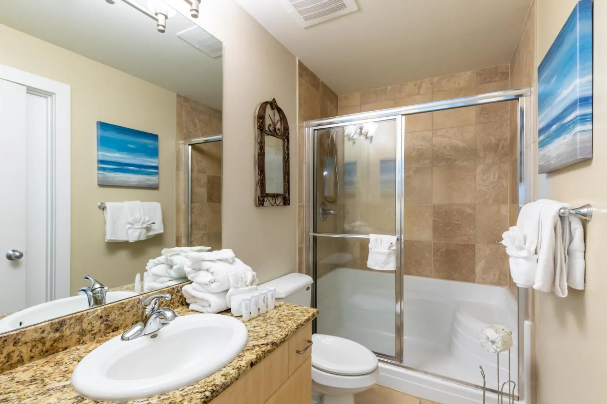 Bathroom in Caribe Resort by Hosteeva