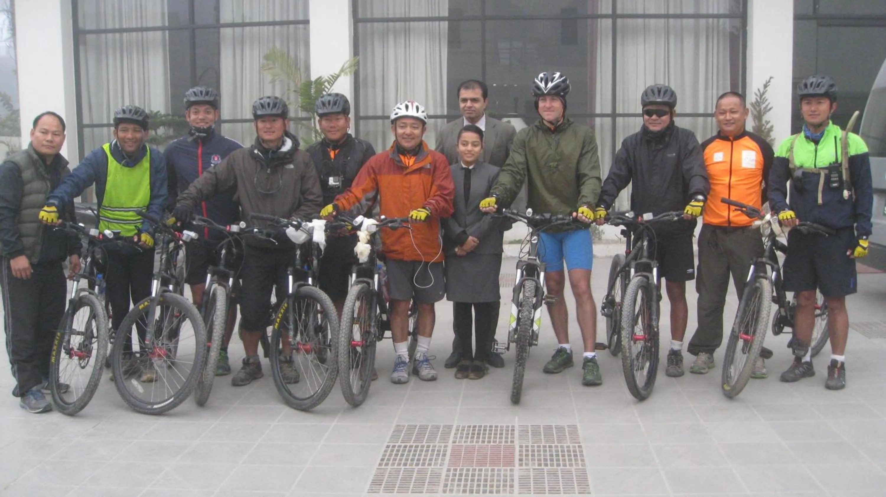 Cycling in Club De Novo Hotel