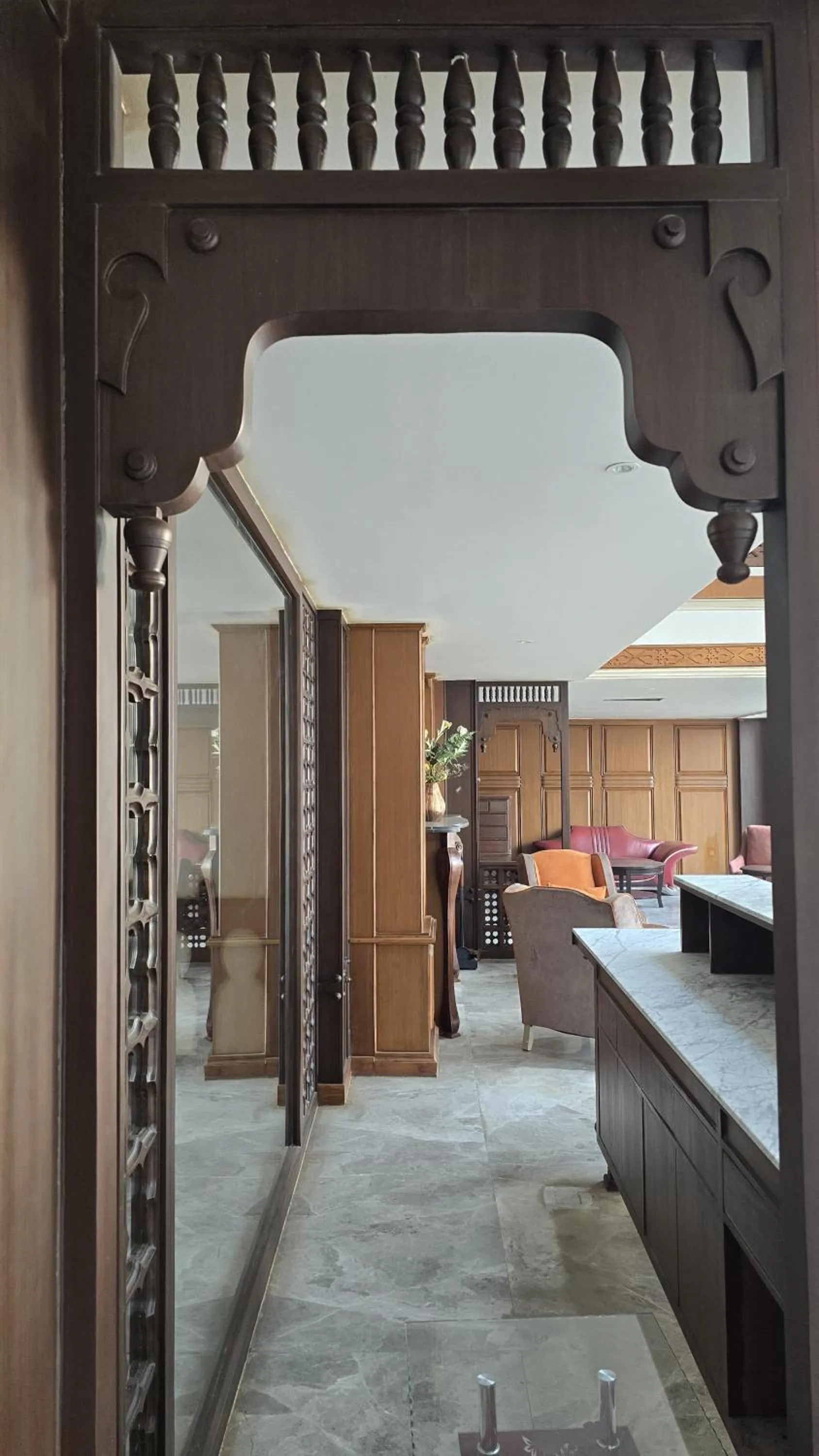 Restaurant/places to eat in Club De Novo Hotel