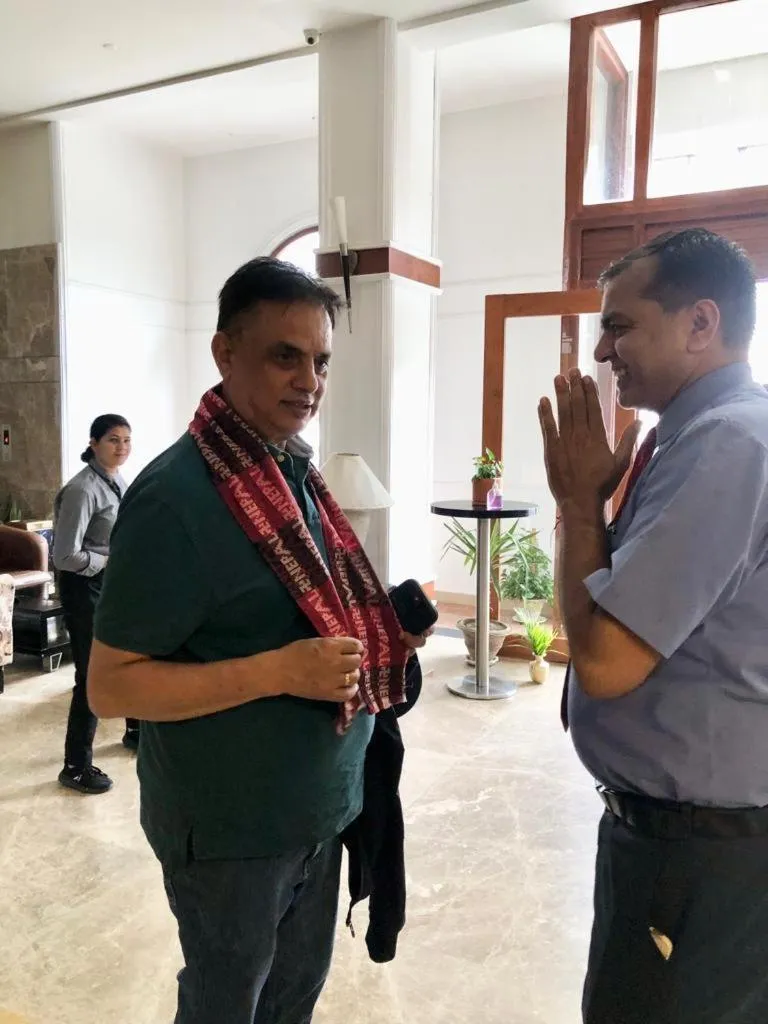 People in Club De Novo Hotel