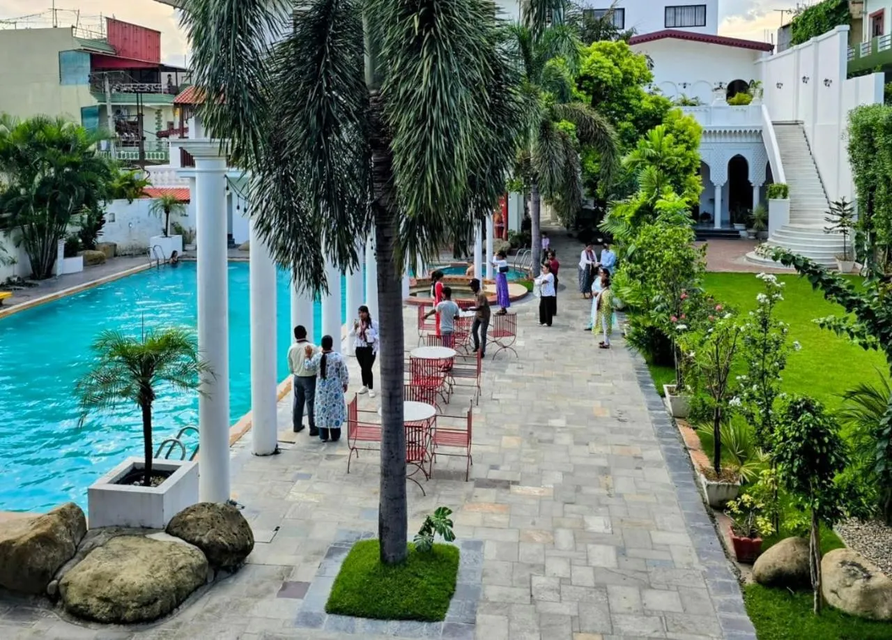 Garden in Club De Novo Hotel