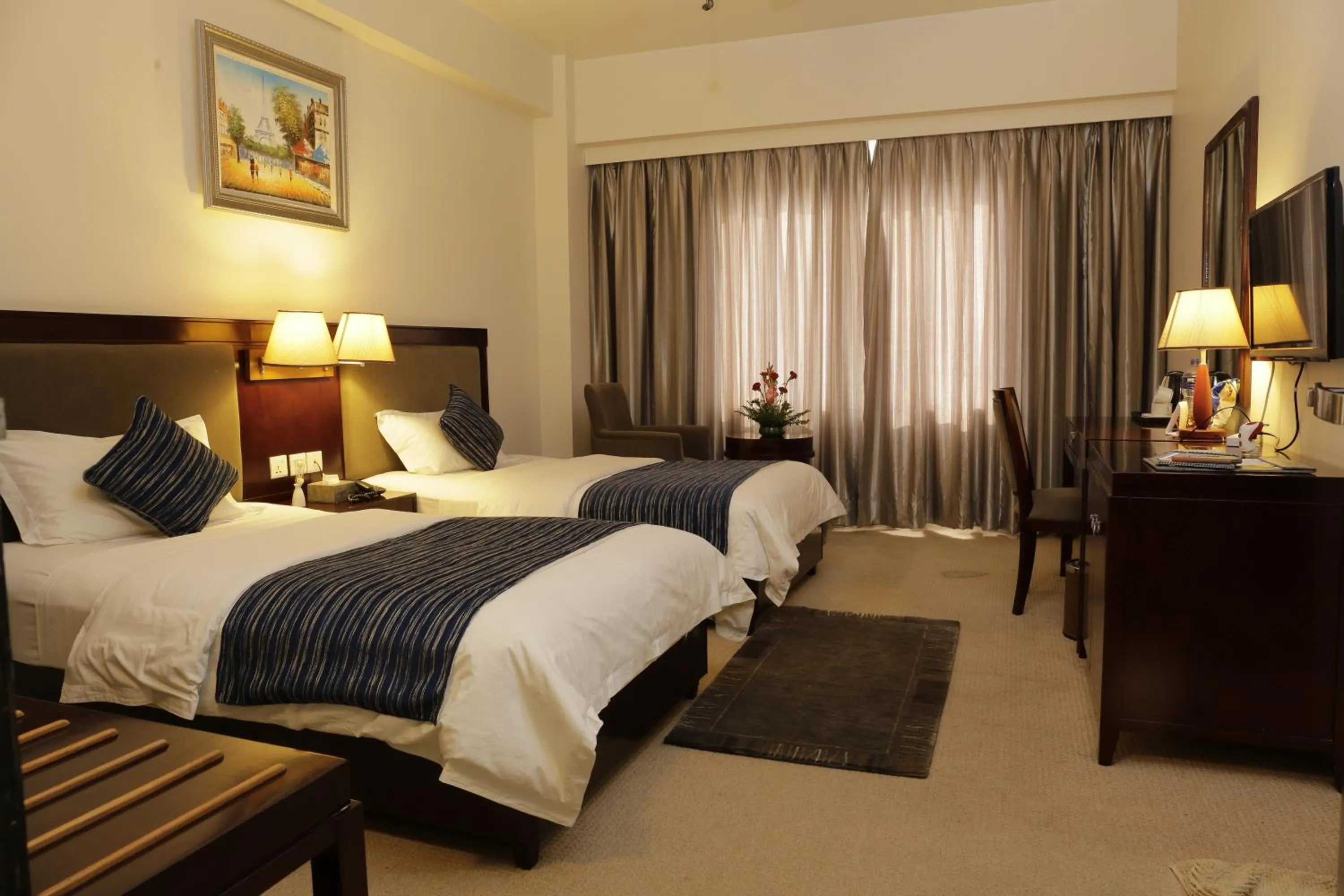 Photo of the whole room, Bed in Club De Novo Hotel