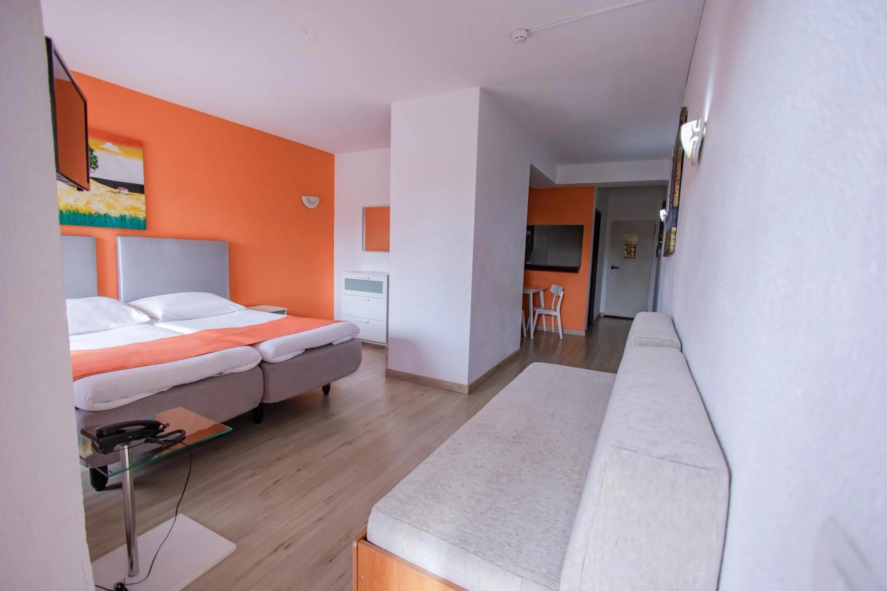 Photo of the whole room, Bed in Servatur Caribe