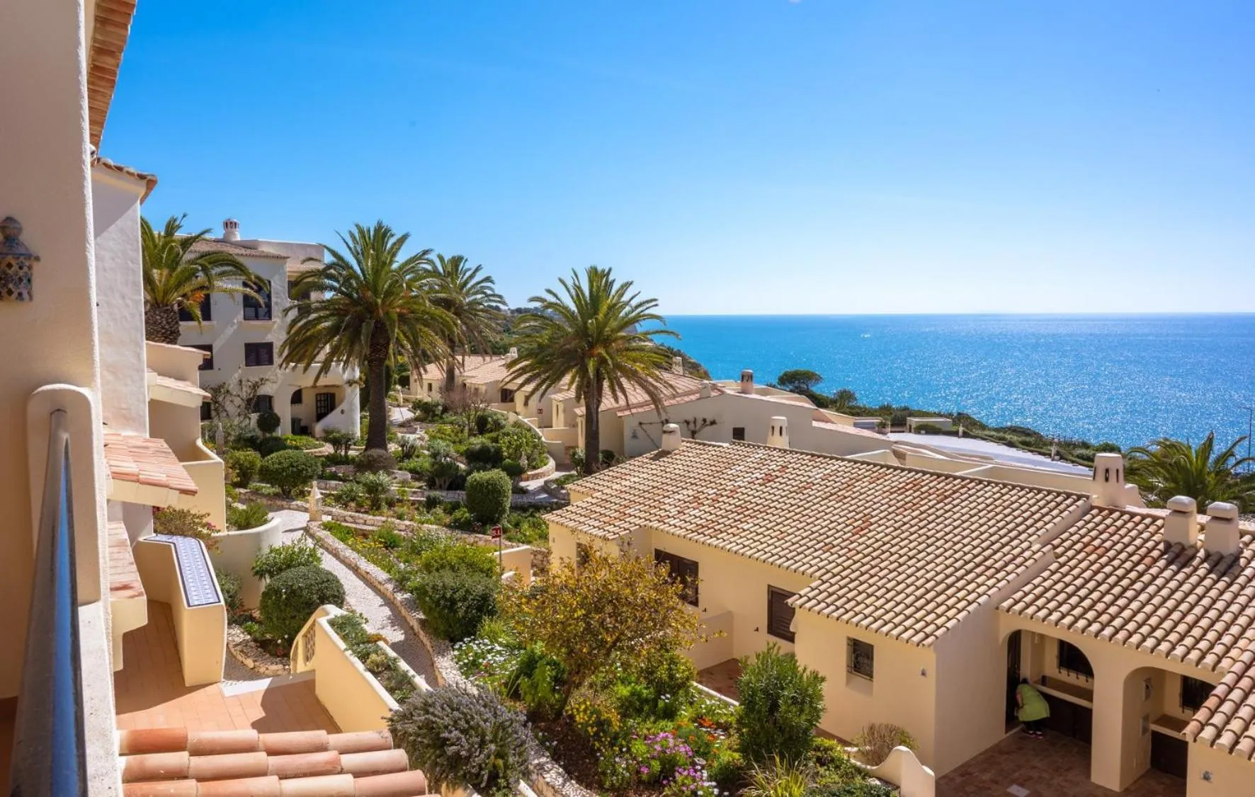 Property building in Algar Seco Parque